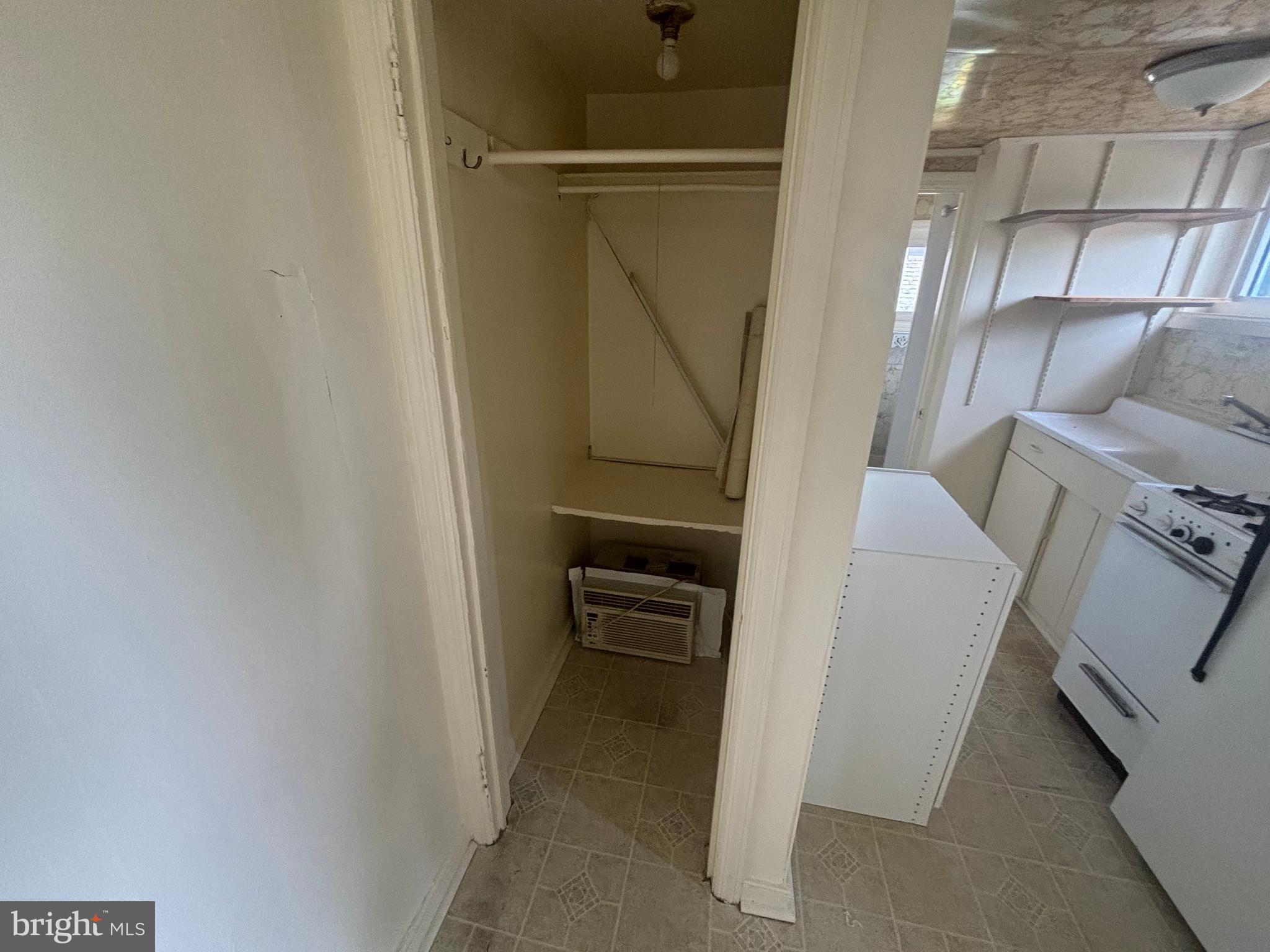 TAKOMA PARK - Commercial Sale