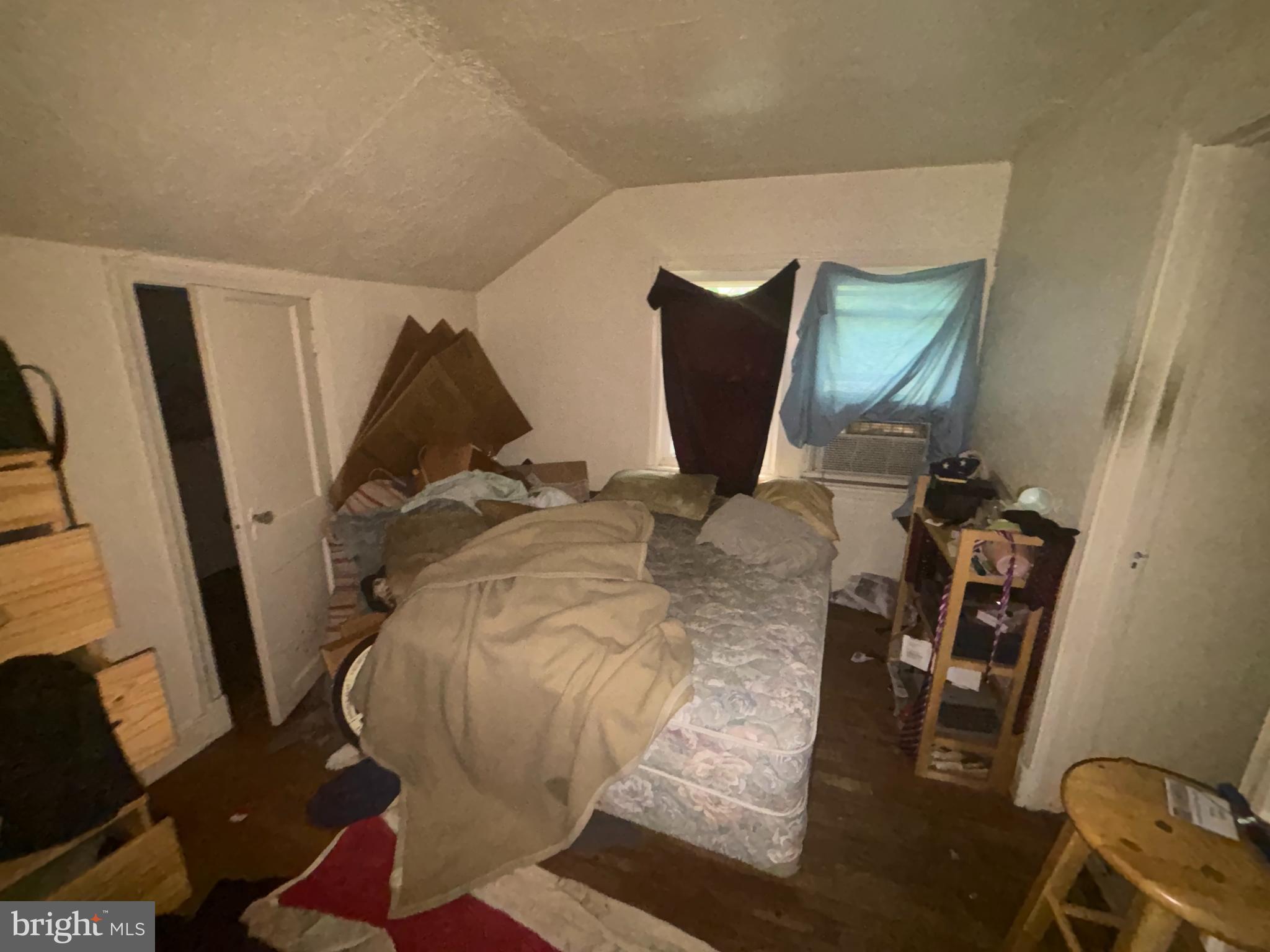 TAKOMA PARK - Commercial Sale