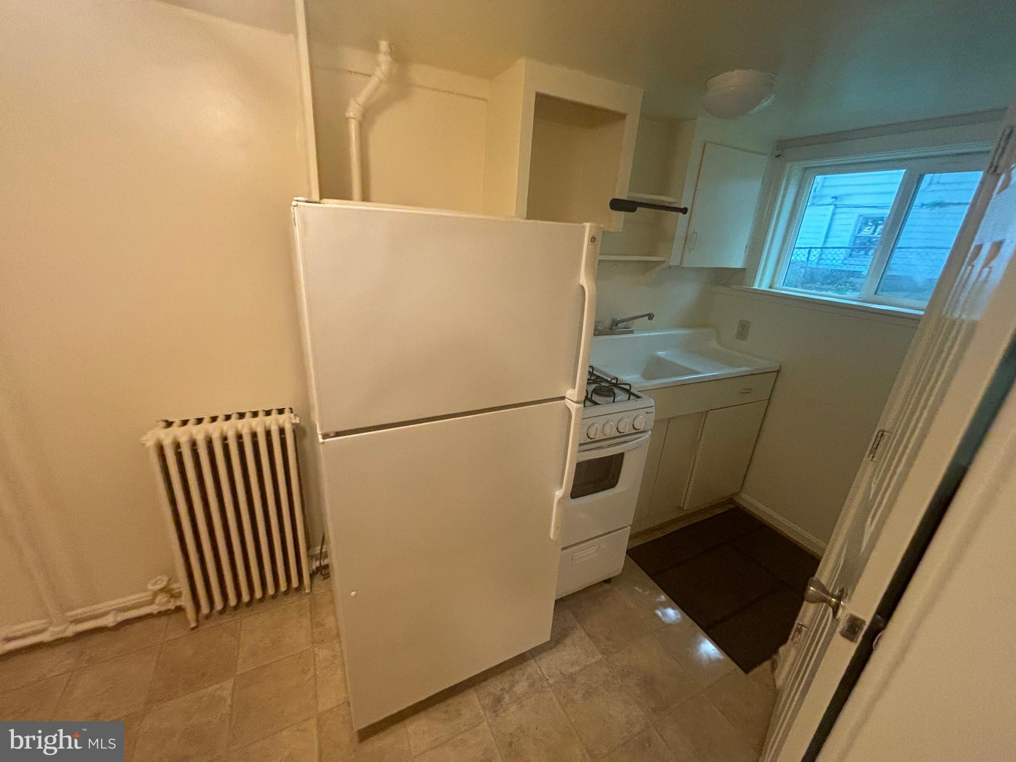 TAKOMA PARK - Commercial Sale