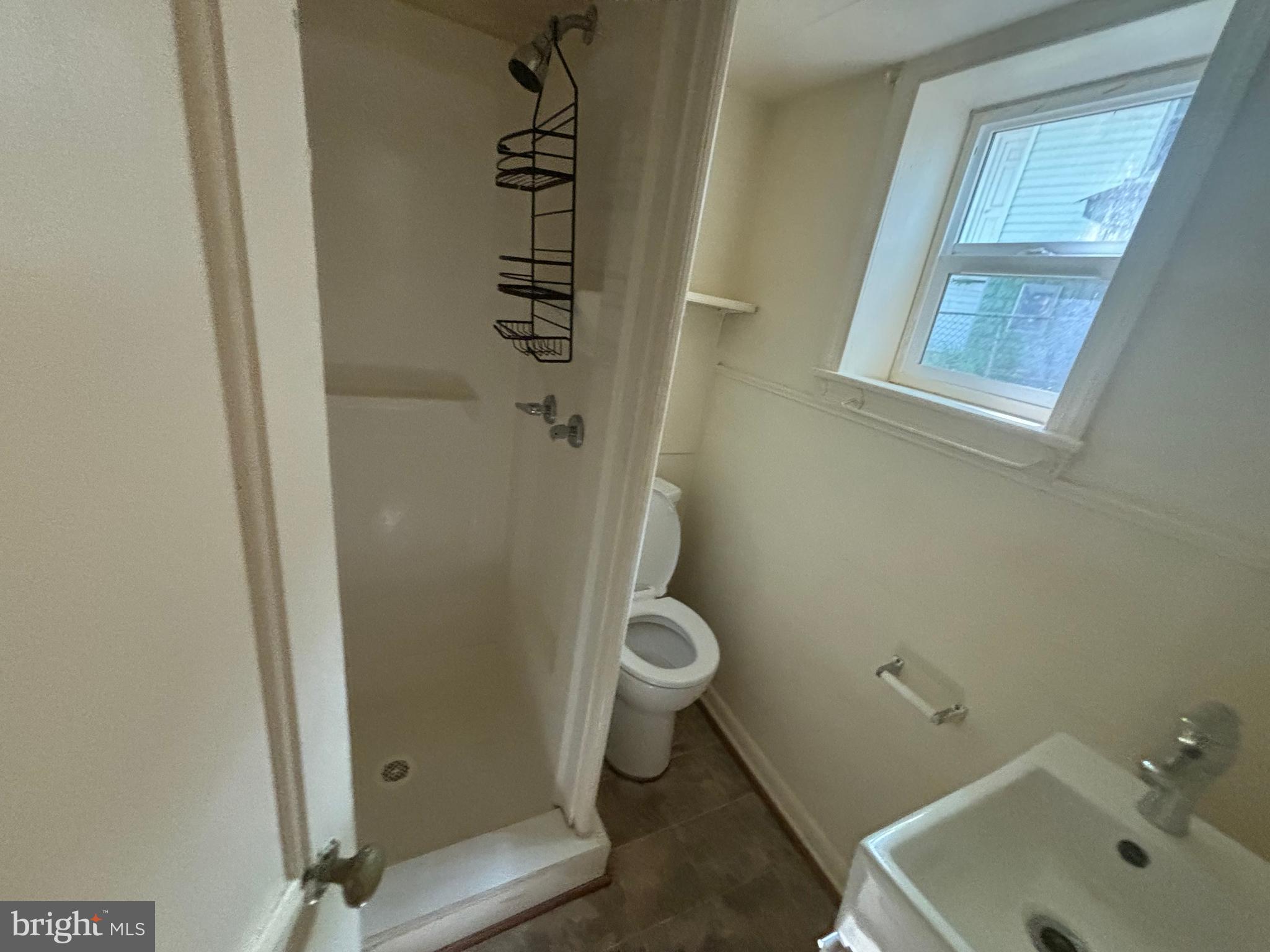 TAKOMA PARK - Commercial Sale