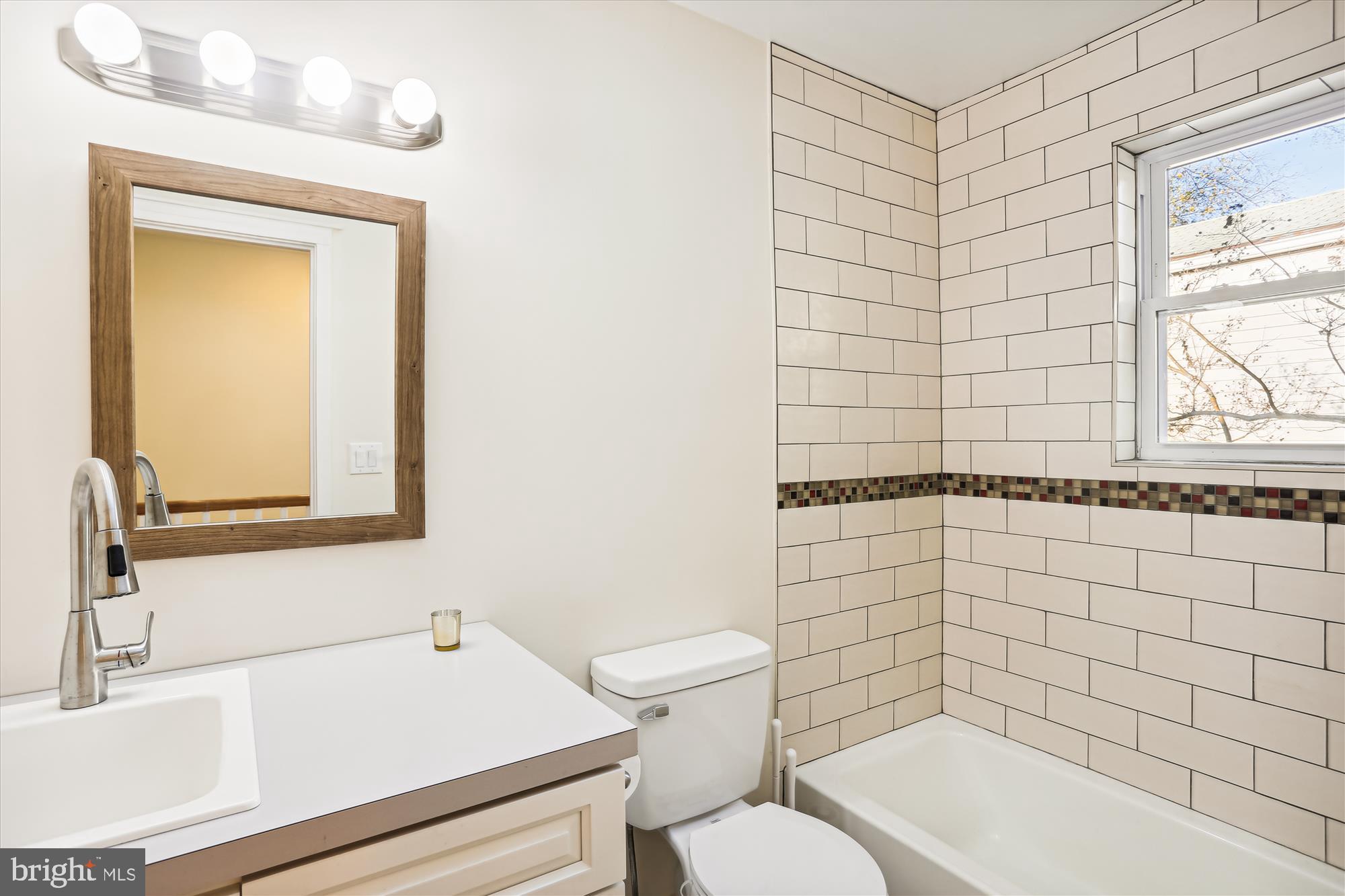 HOLLADAY - Residential