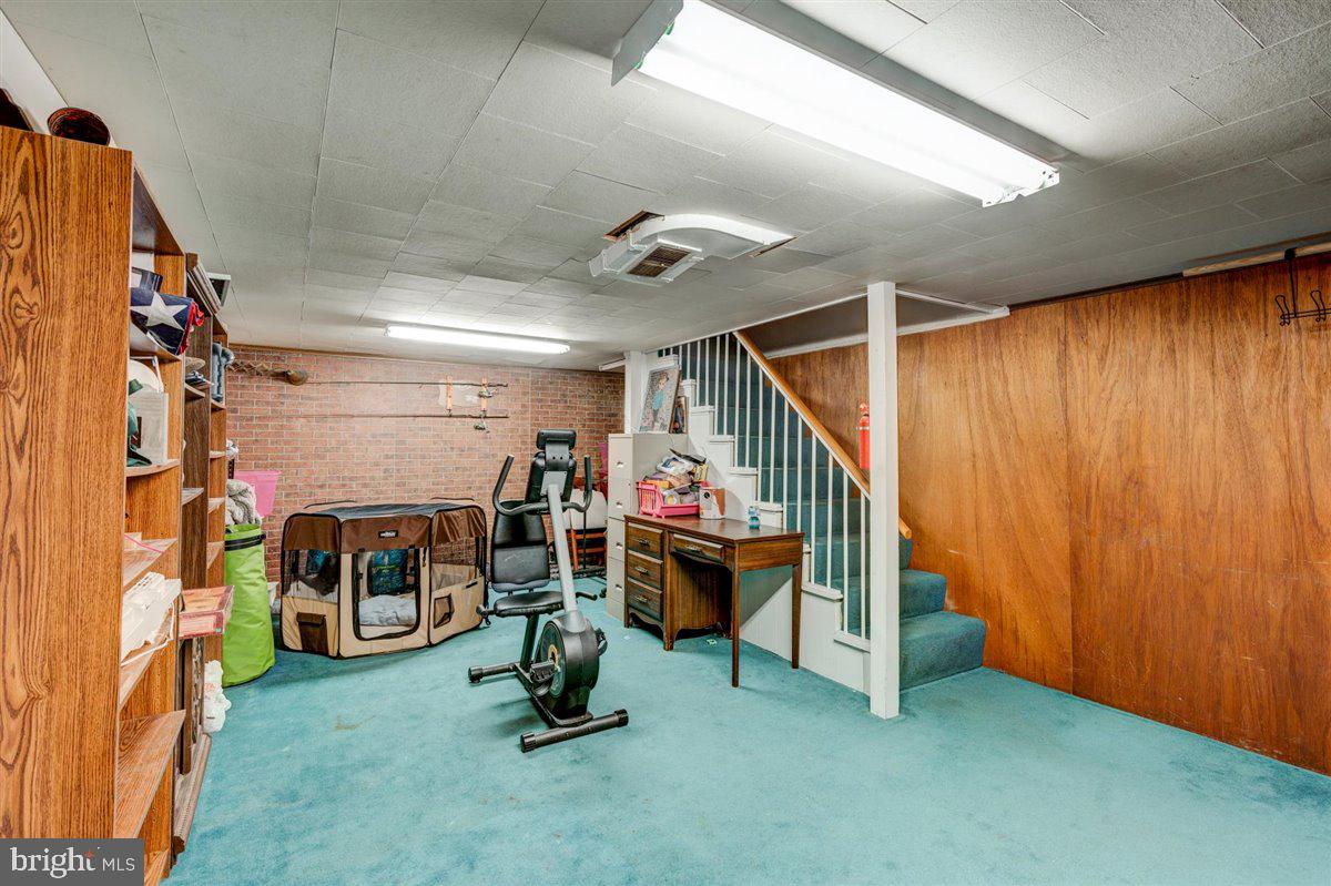 COLONIAL PARK - Residential