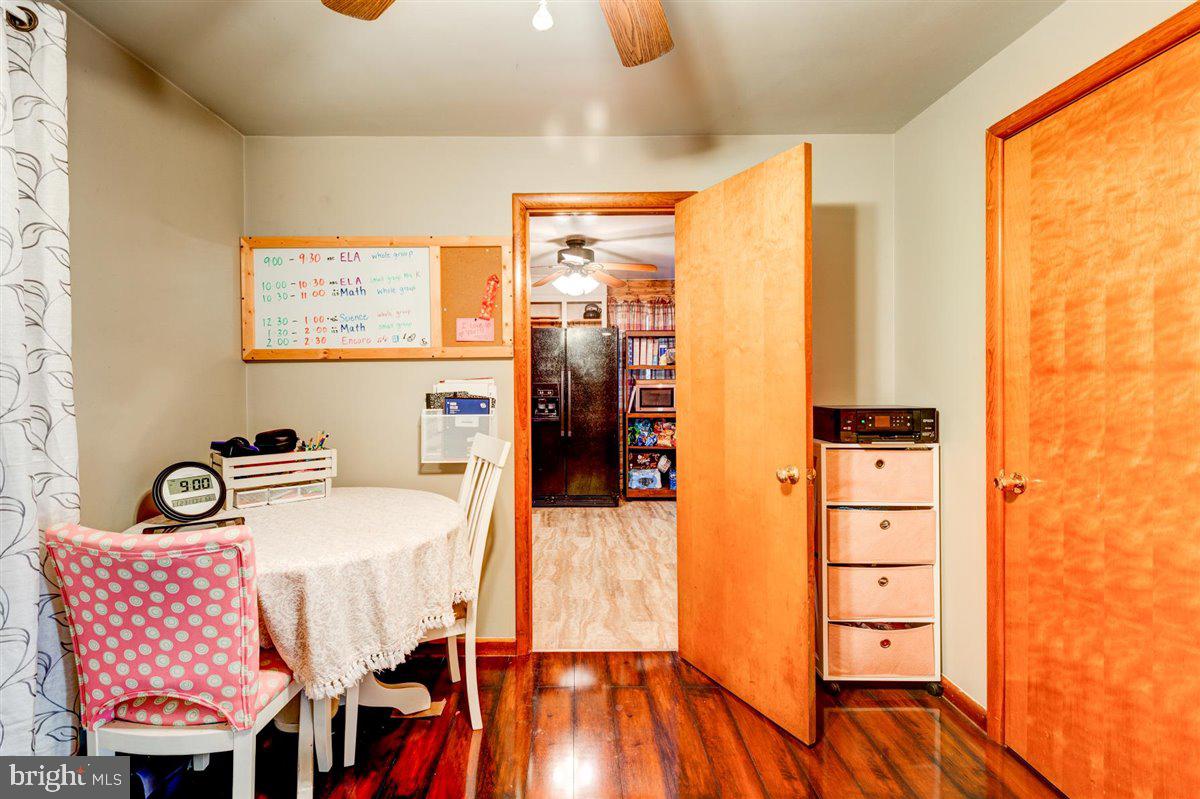 COLONIAL PARK - Residential