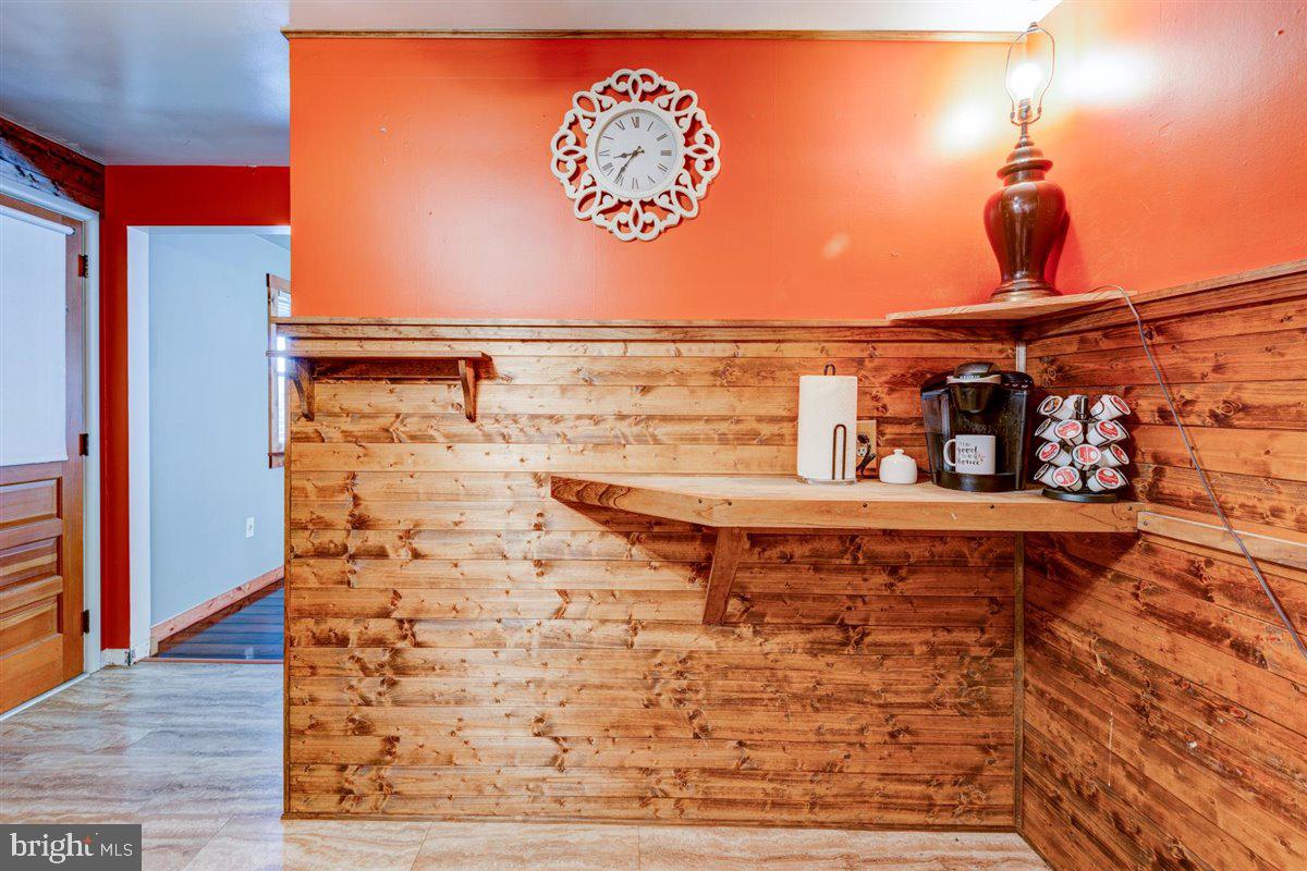 COLONIAL PARK - Residential