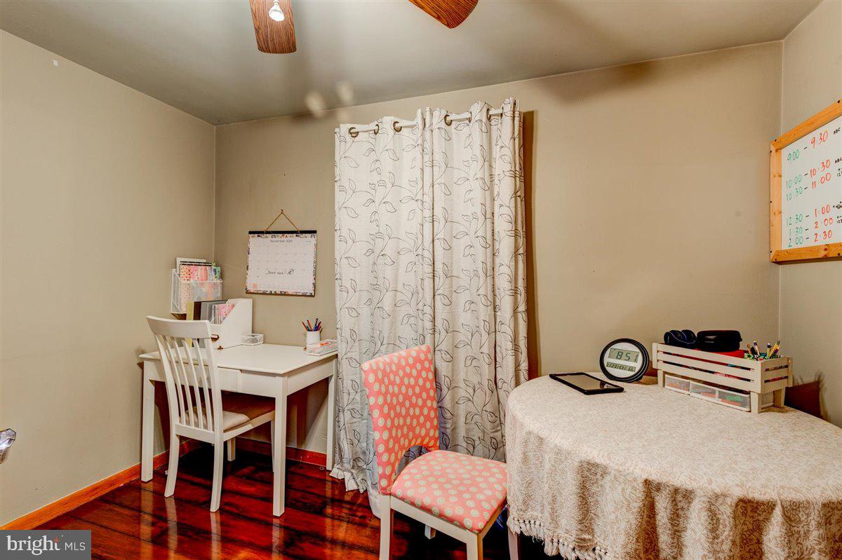 COLONIAL PARK - Residential