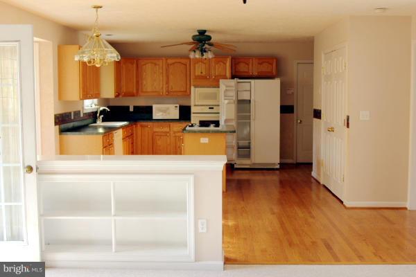 ASHFORD - Residential Lease