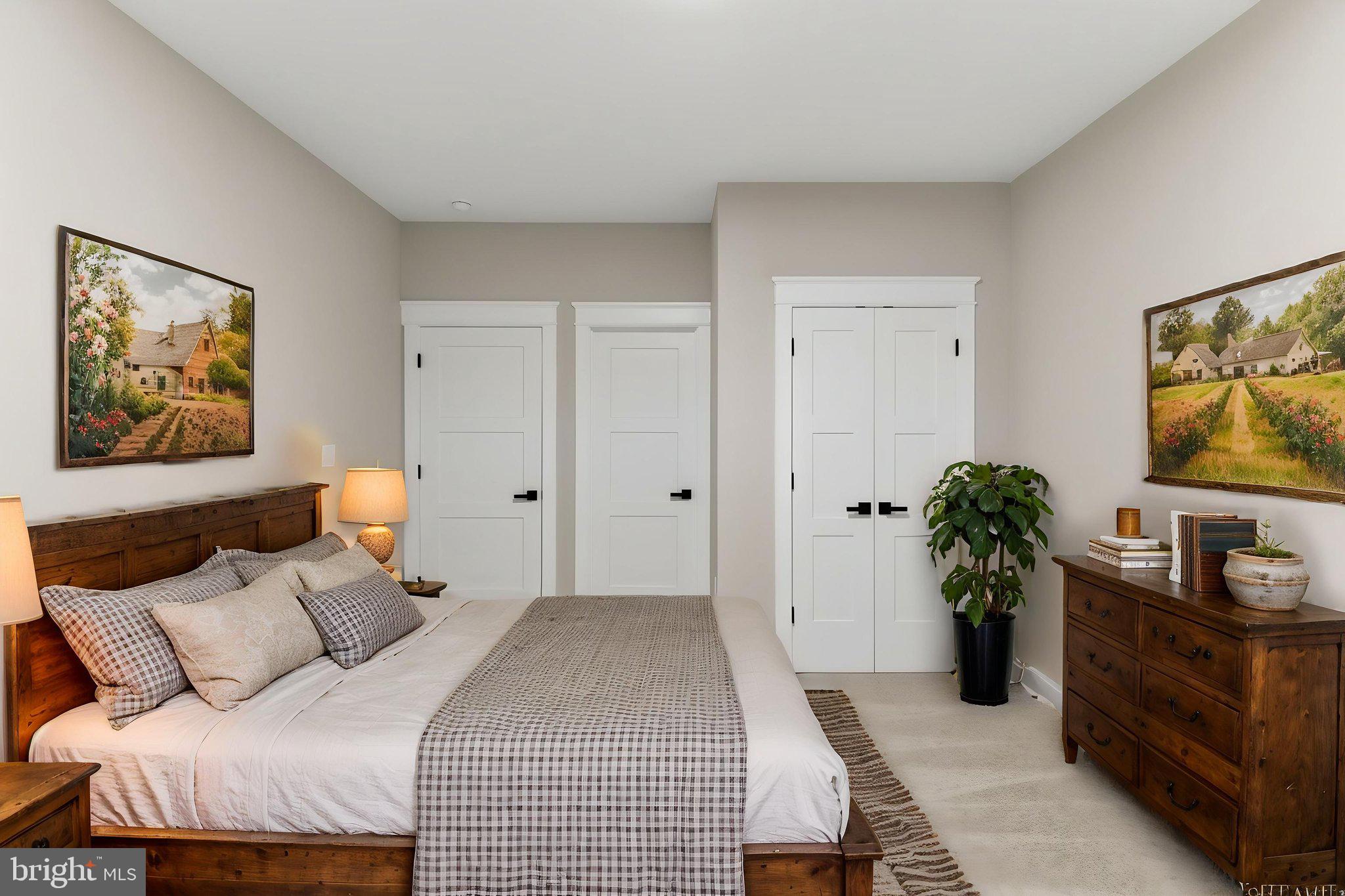 HALLMARK GLEN - Residential