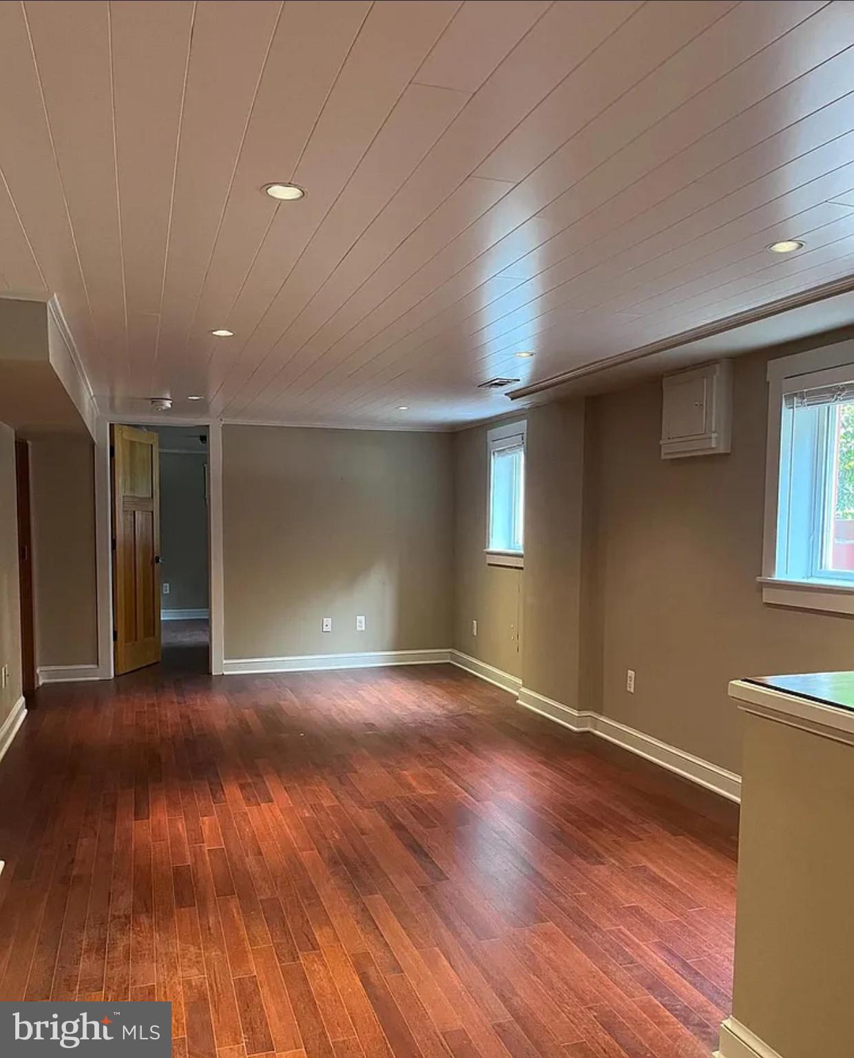 COBBDALE - Residential Lease