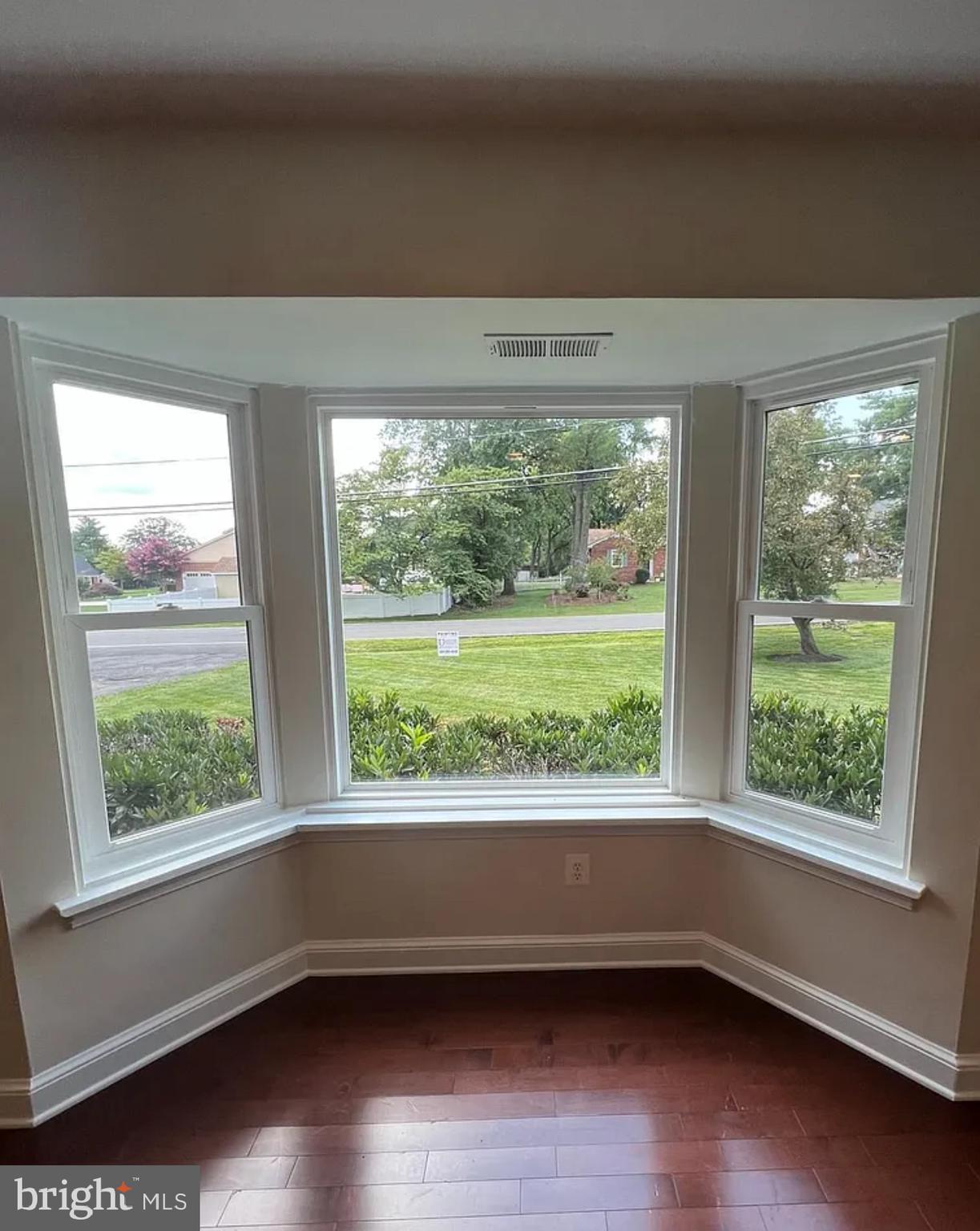 COBBDALE - Residential Lease