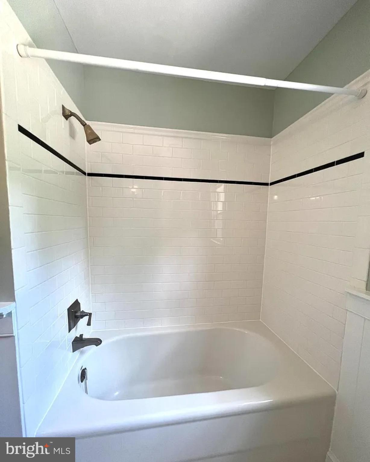 COBBDALE - Residential Lease