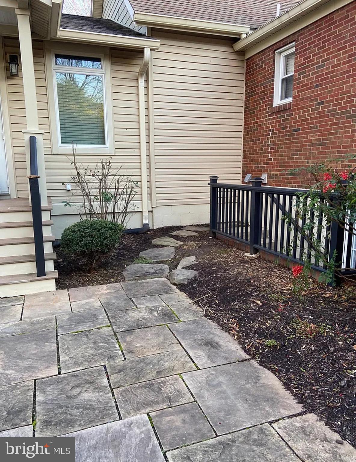 COBBDALE - Residential Lease