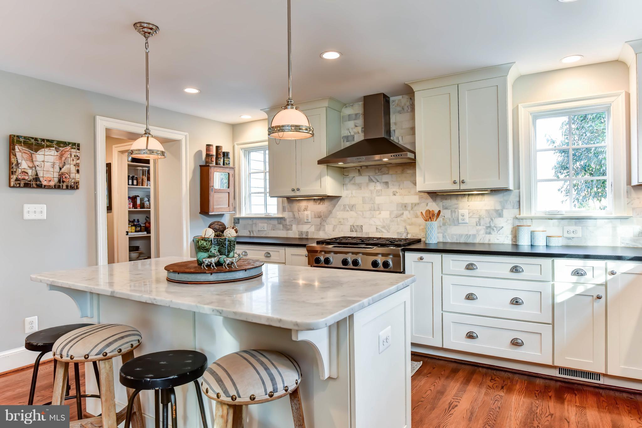 BEVERLY HILLS - Residential