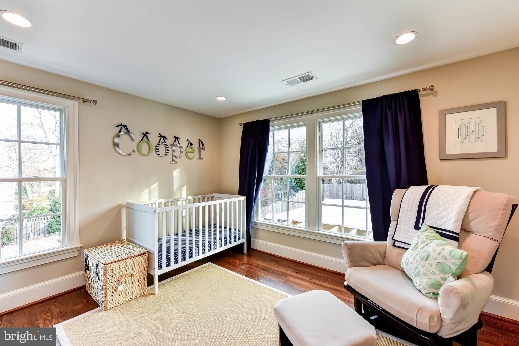 BEVERLY HILLS - Residential