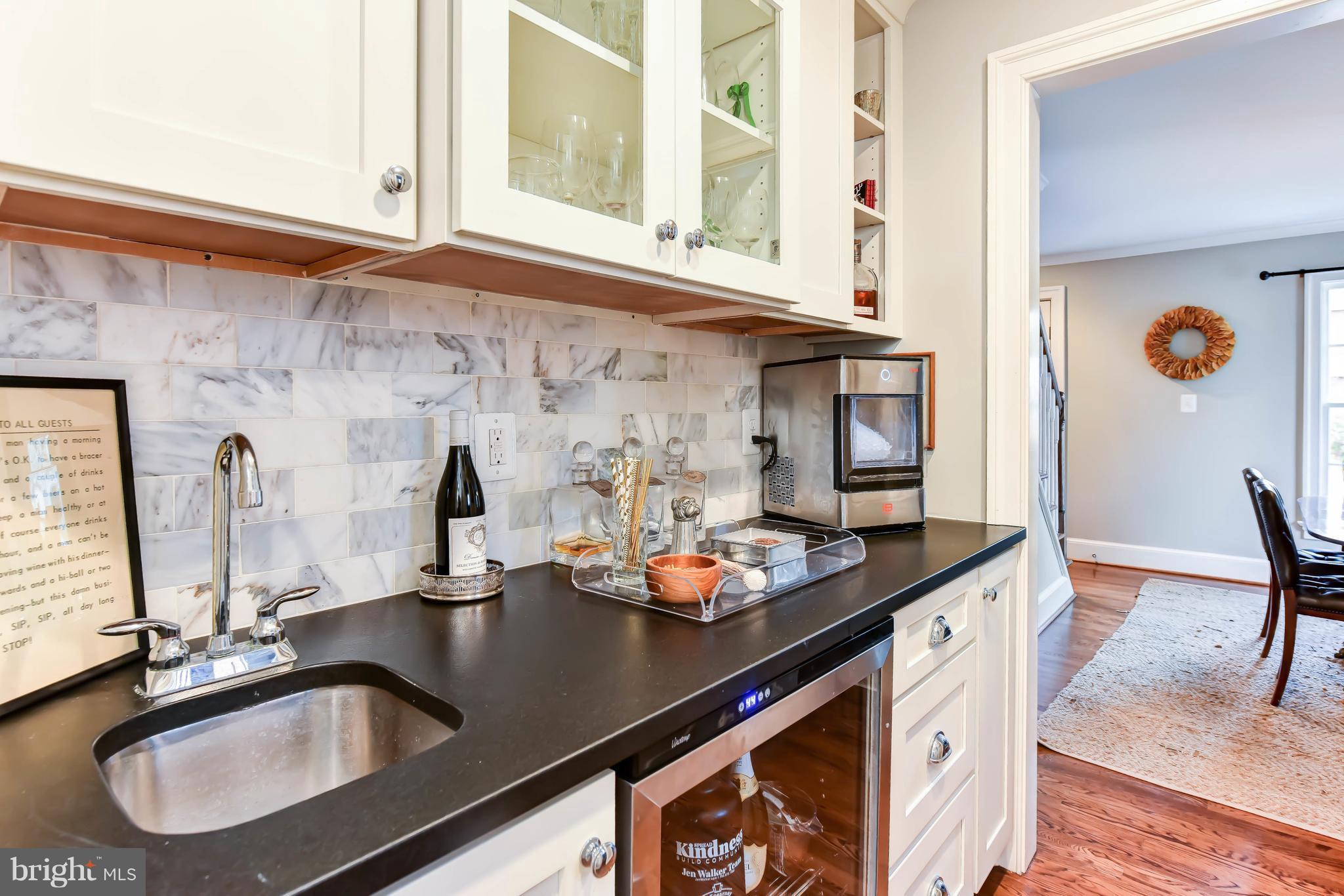 BEVERLY HILLS - Residential