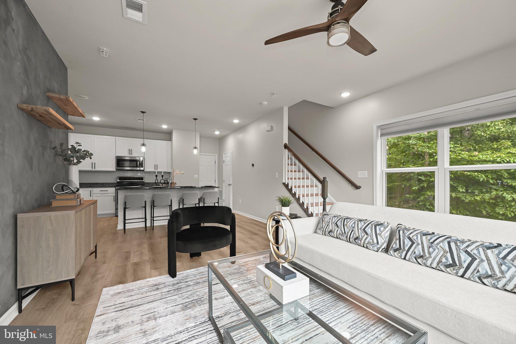 527 LEFTWICH LANE