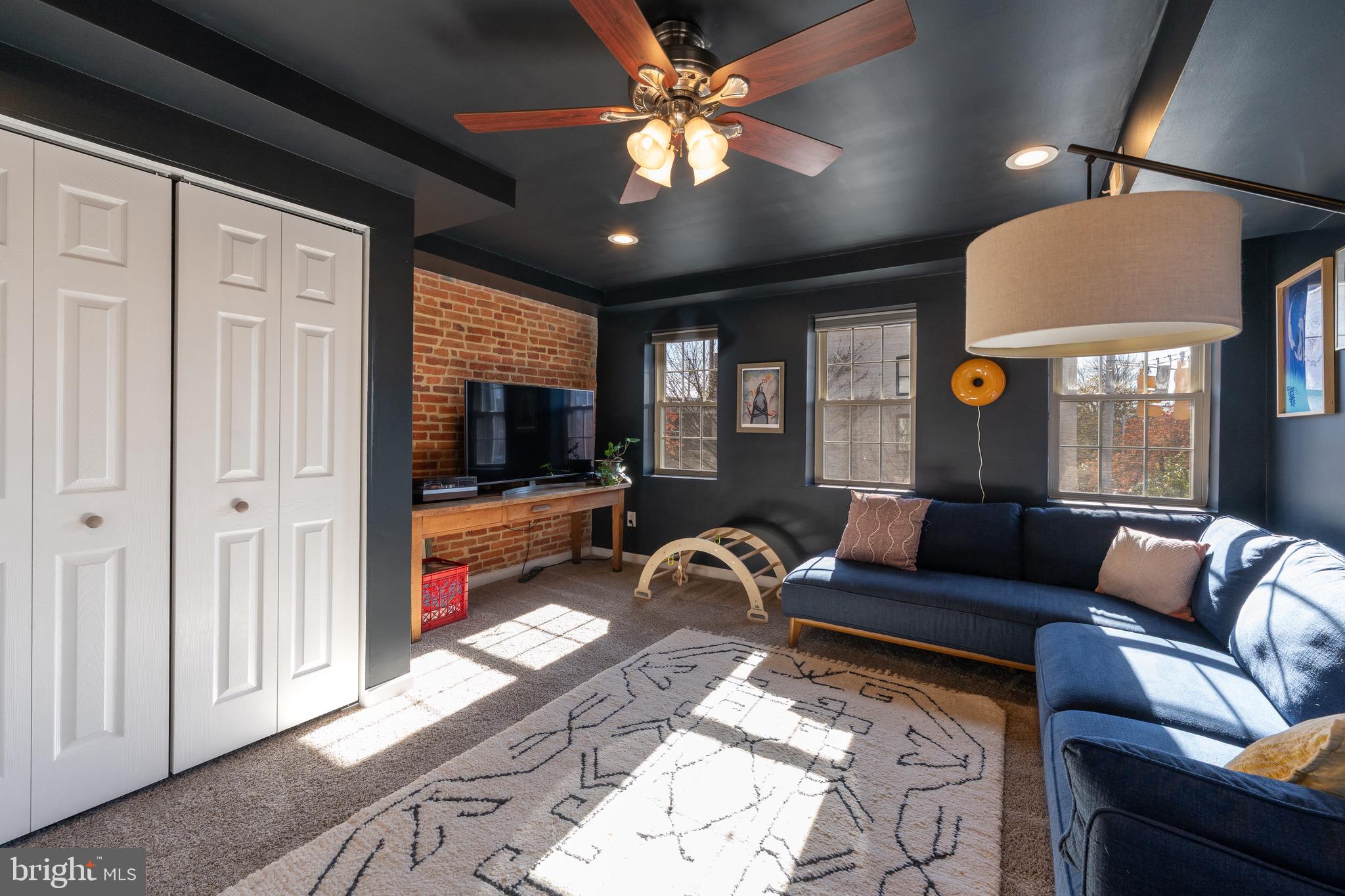 UPPER FELLS POINT - Residential