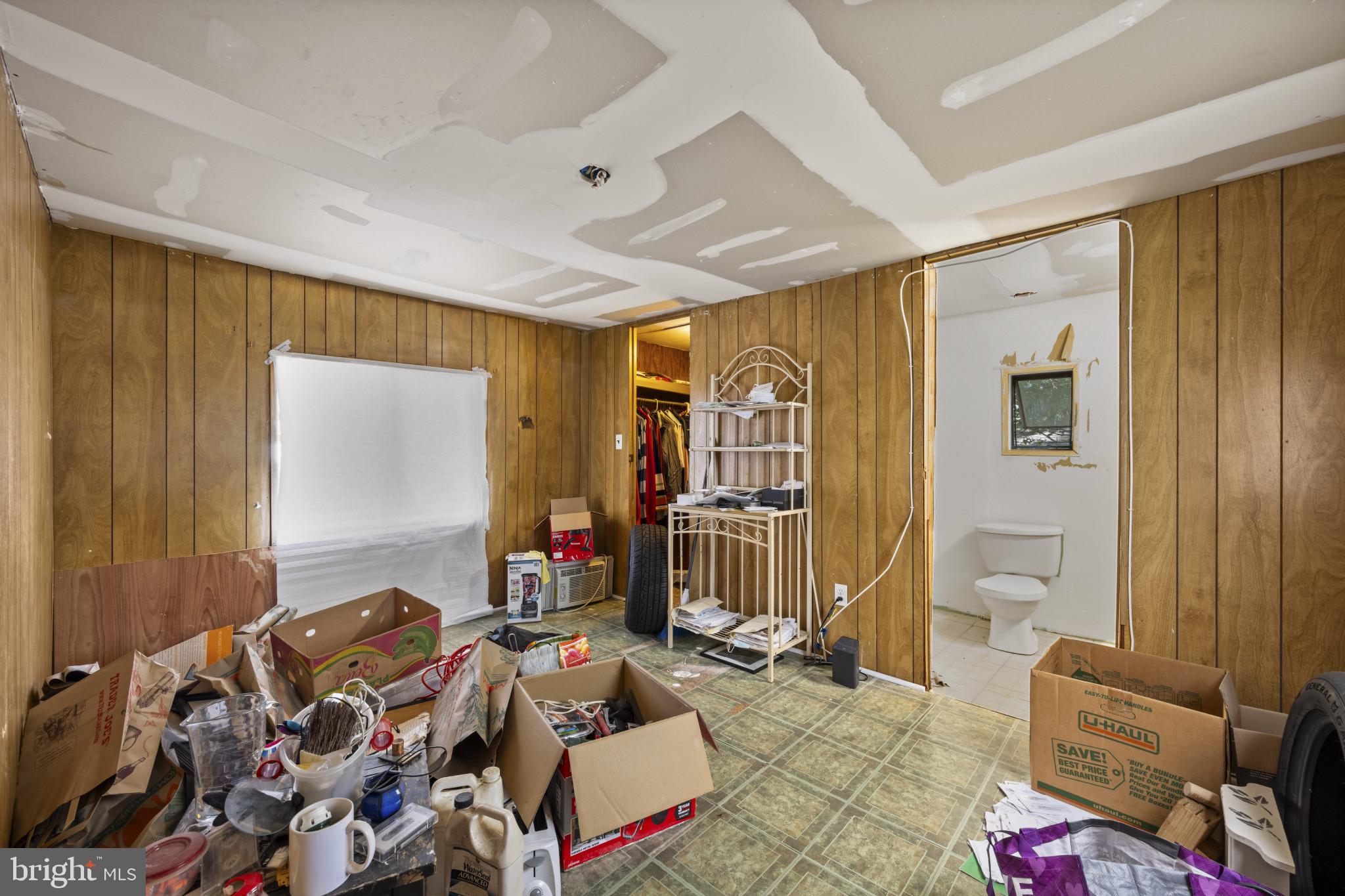 DEEP RUN PARK - Residential