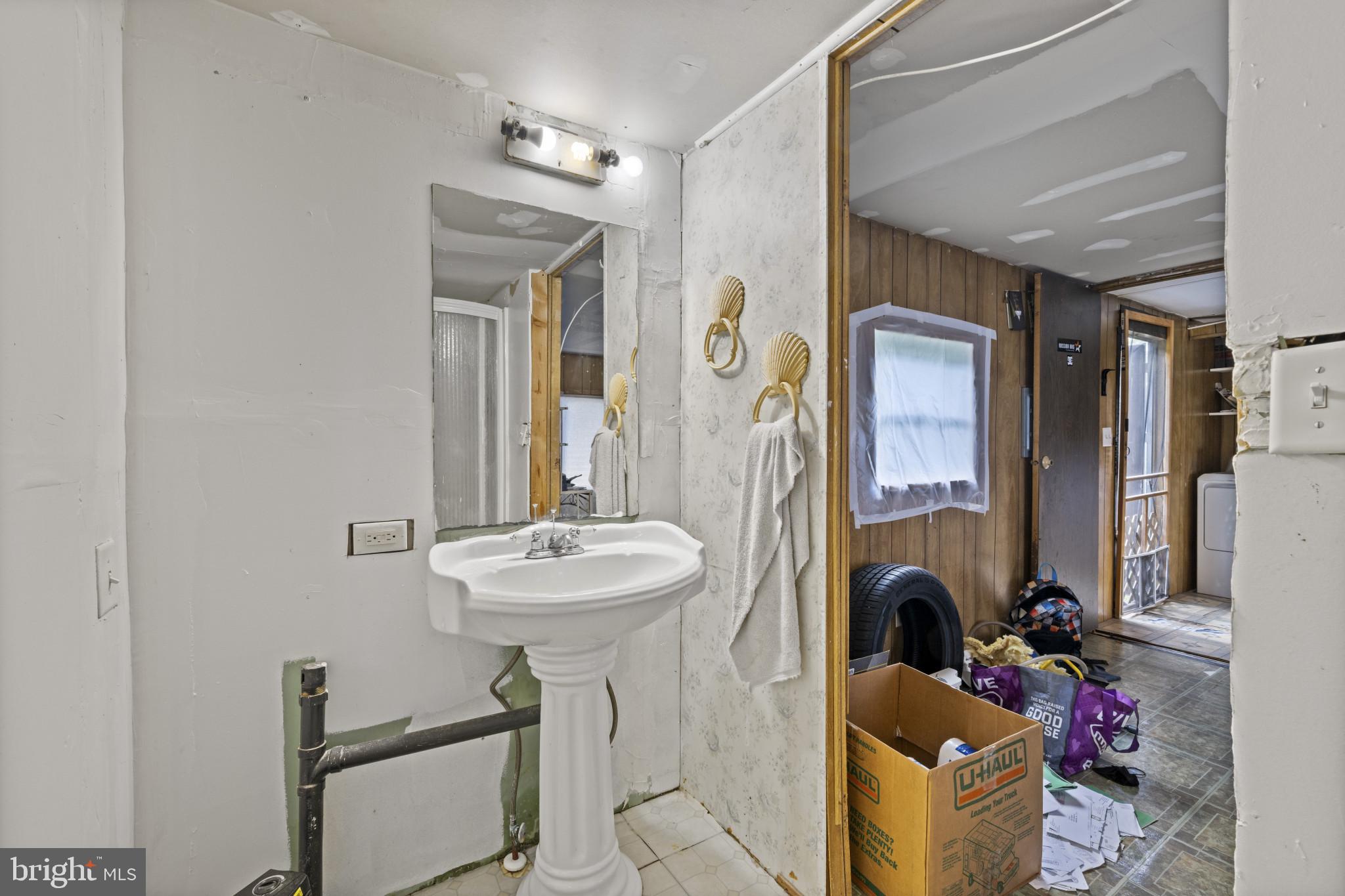 DEEP RUN PARK - Residential