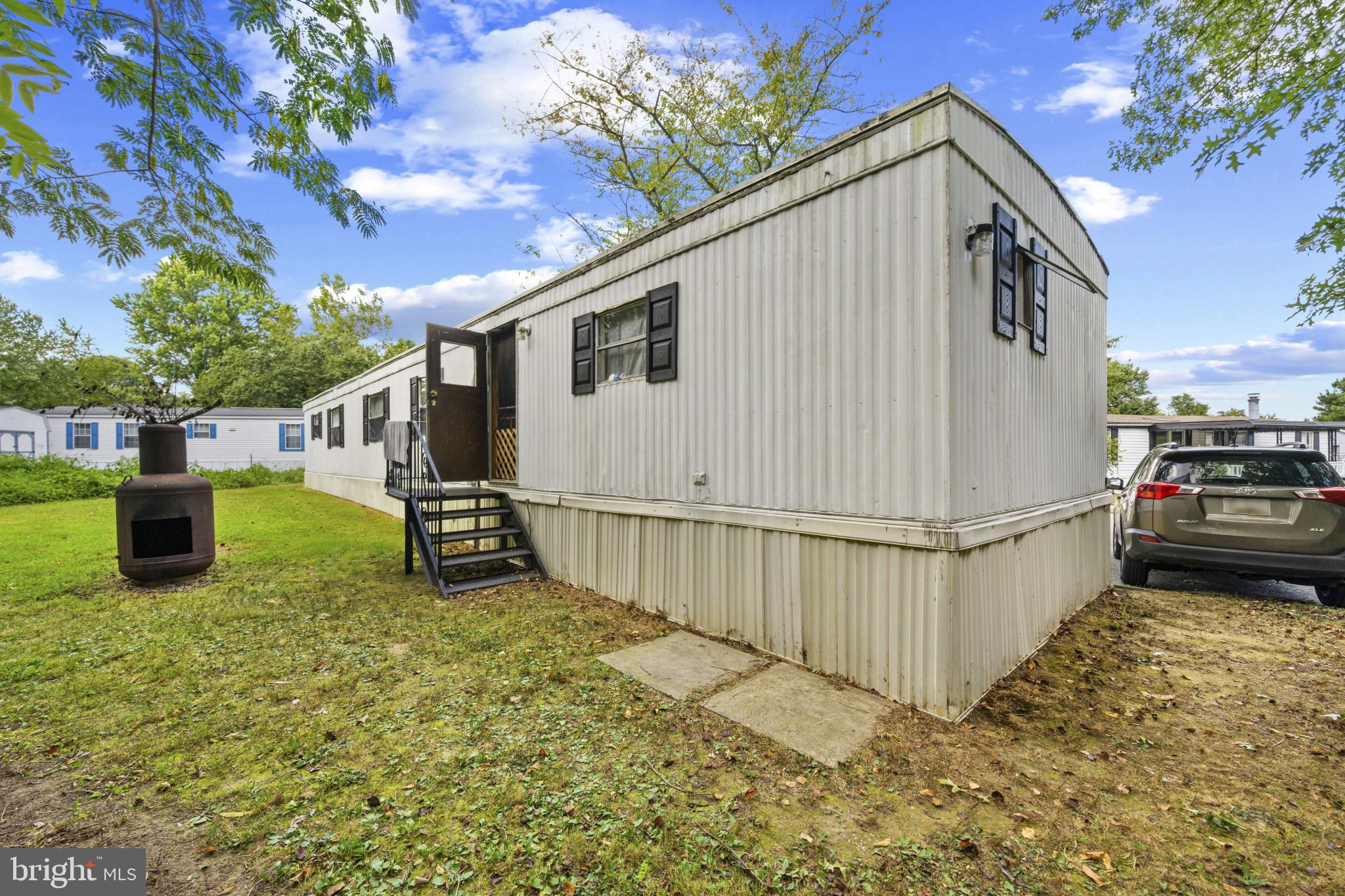 DEEP RUN PARK - Residential