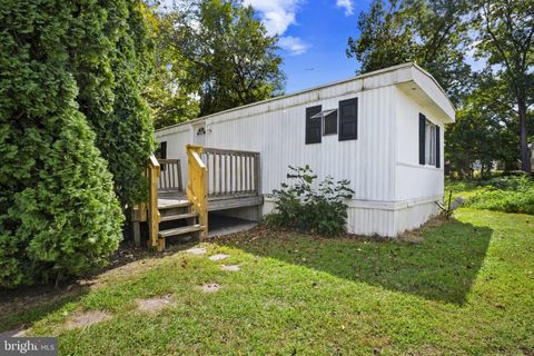 8030 KEETON ROAD ELKRIDGE MD 21075