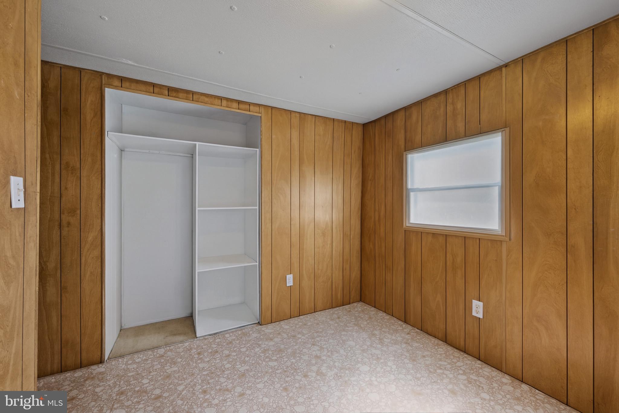 DEEP RUN PARK - Residential