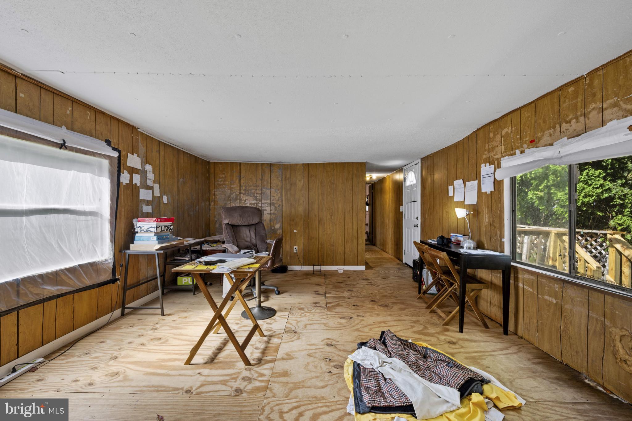 DEEP RUN PARK - Residential