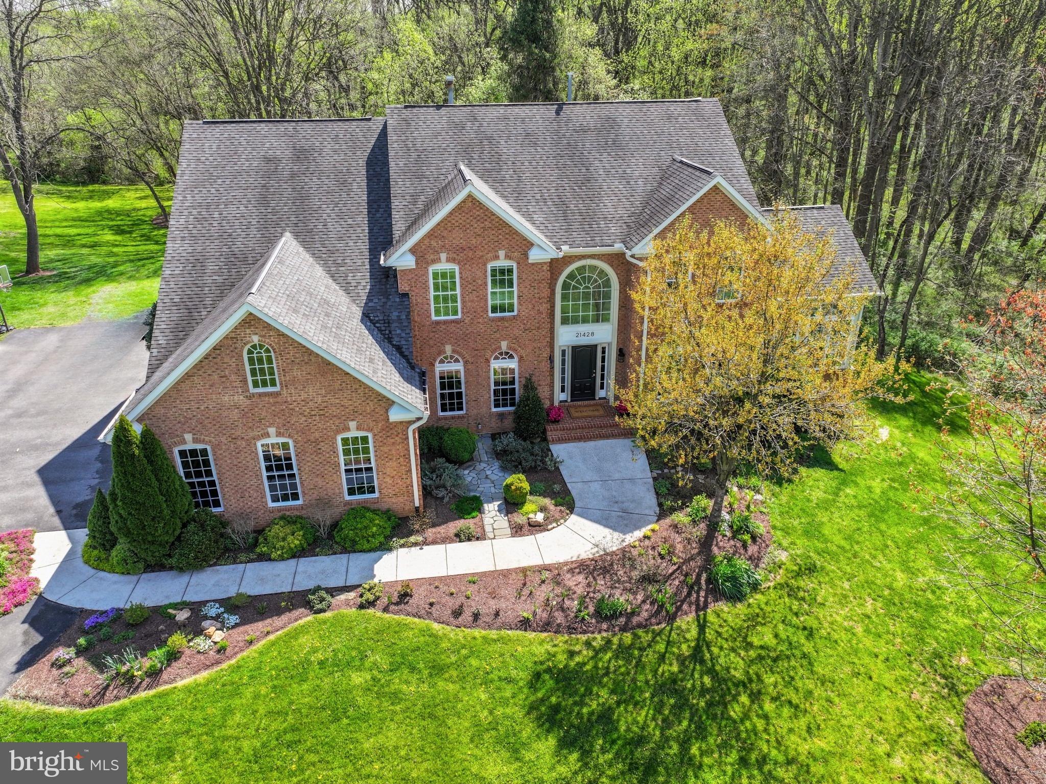 DENIT ESTATES - Residential