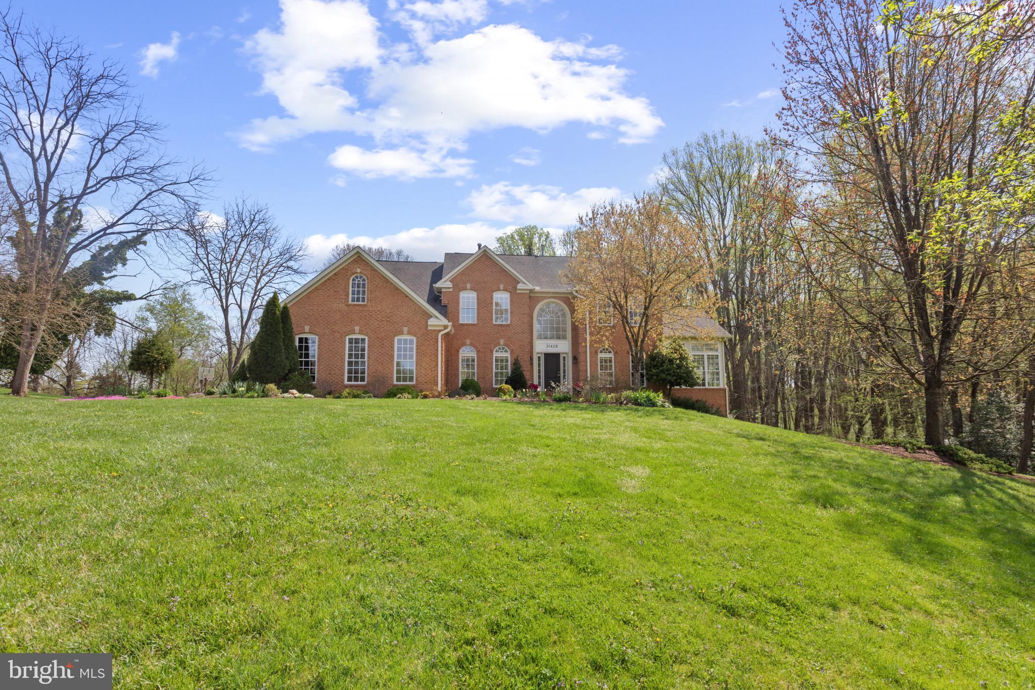 DENIT ESTATES - Residential