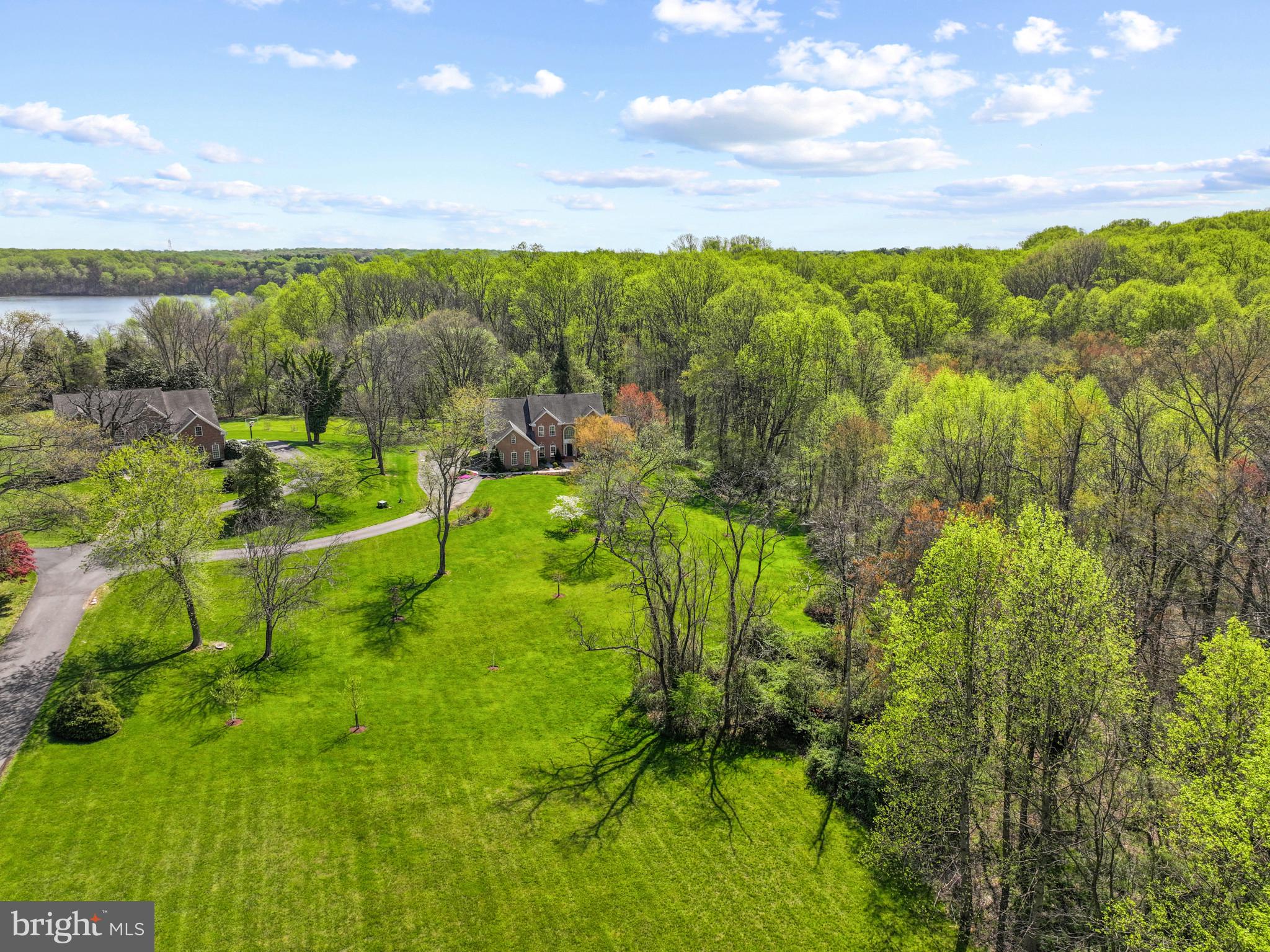 DENIT ESTATES - Residential