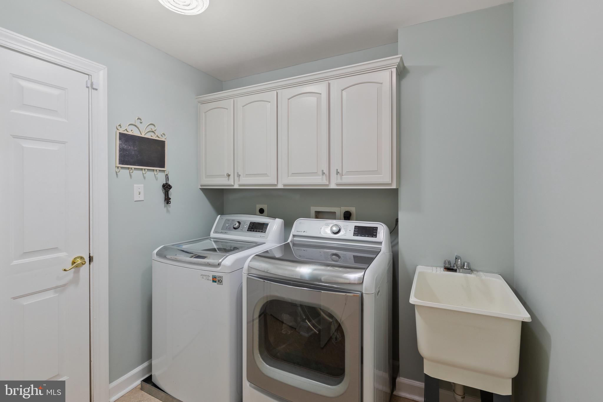 DENIT ESTATES - Residential