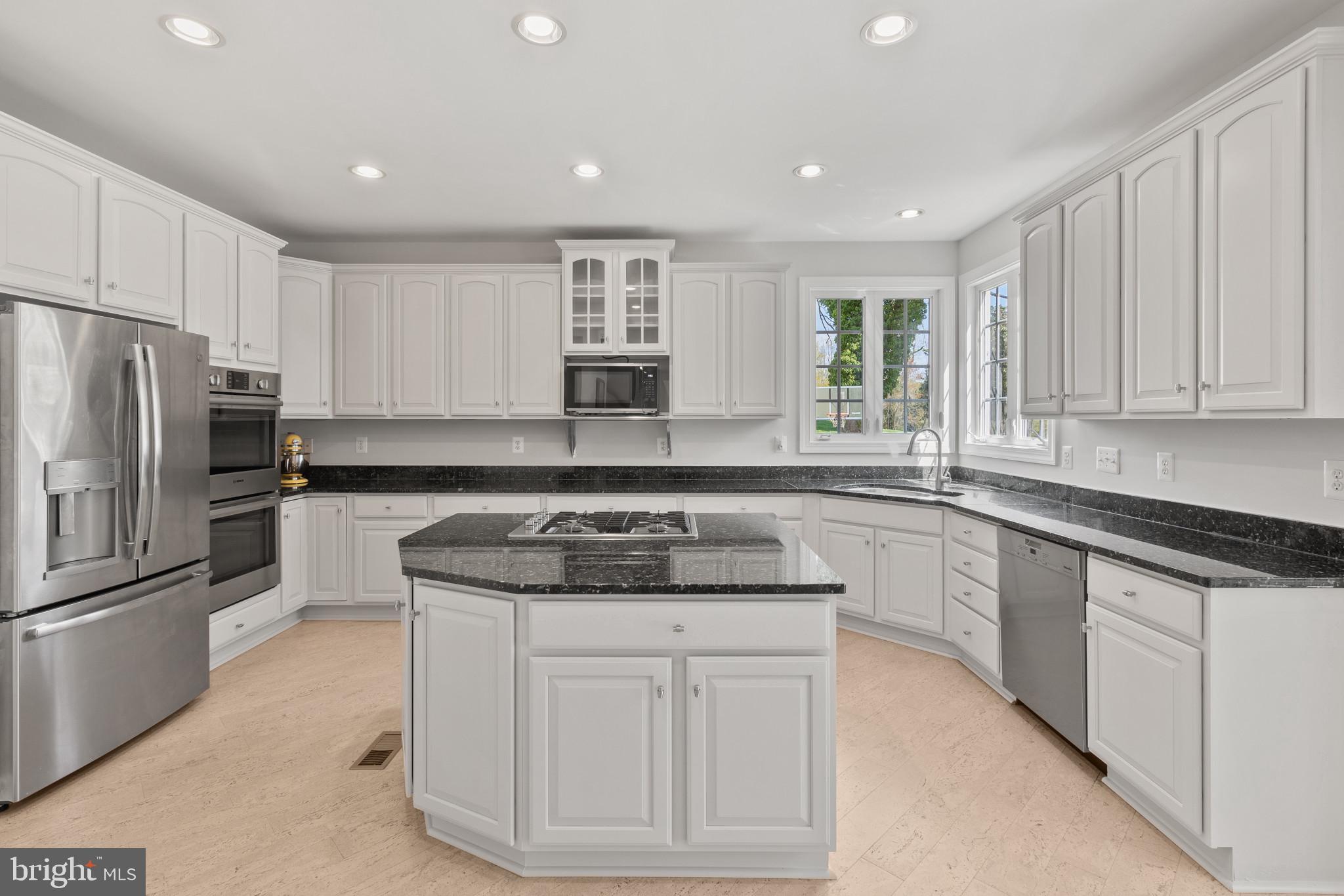 DENIT ESTATES - Residential