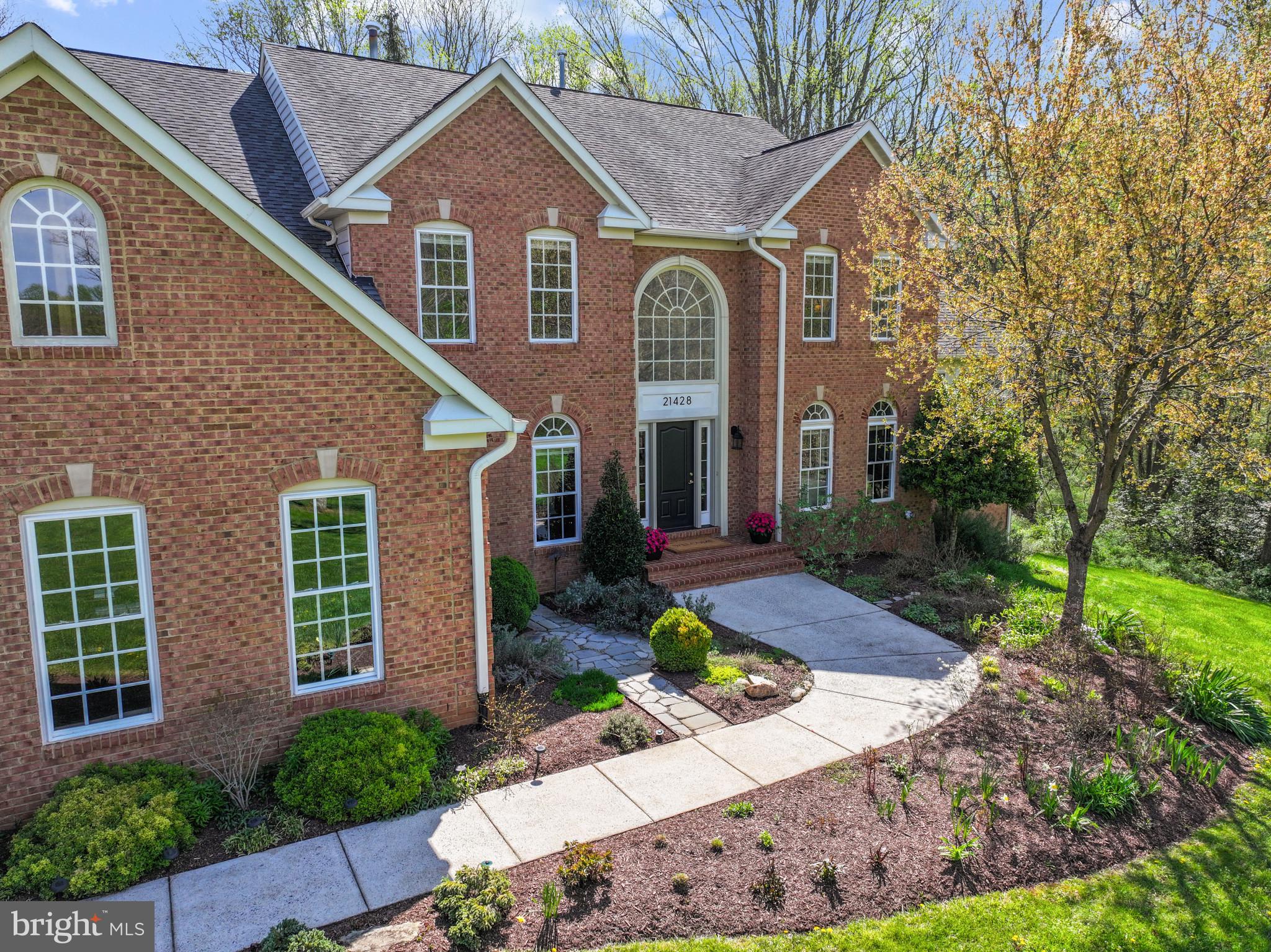 DENIT ESTATES - Residential