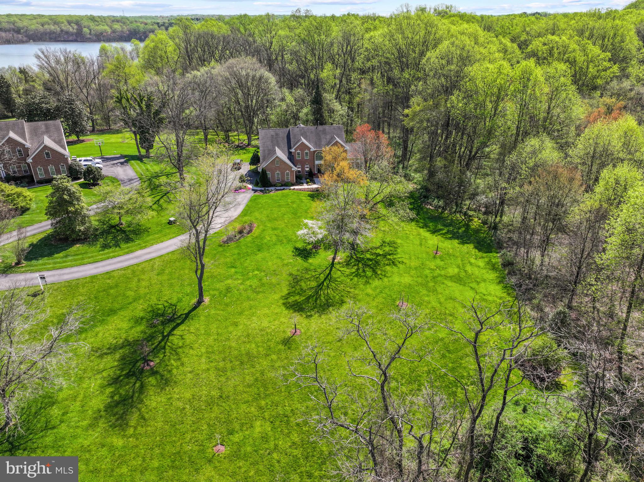 DENIT ESTATES - Residential