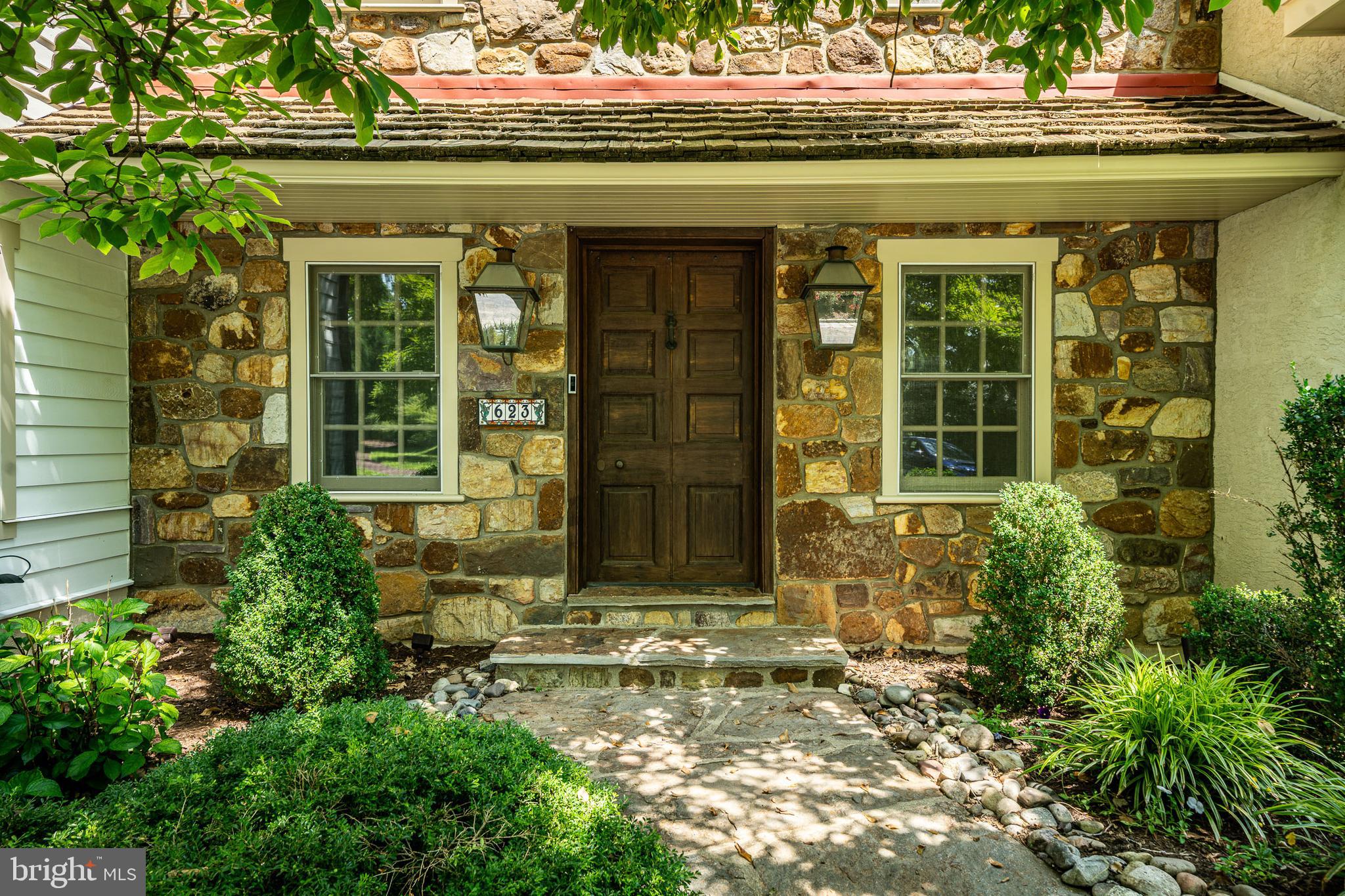 623 SUGARTOWN ROAD