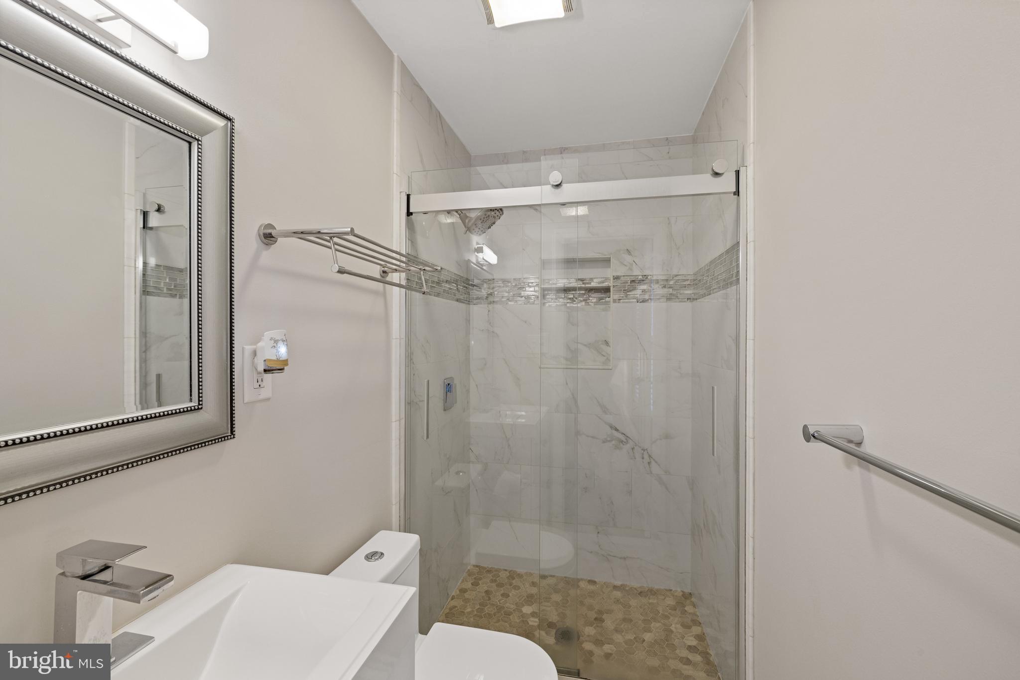 LOTHIAN - Residential