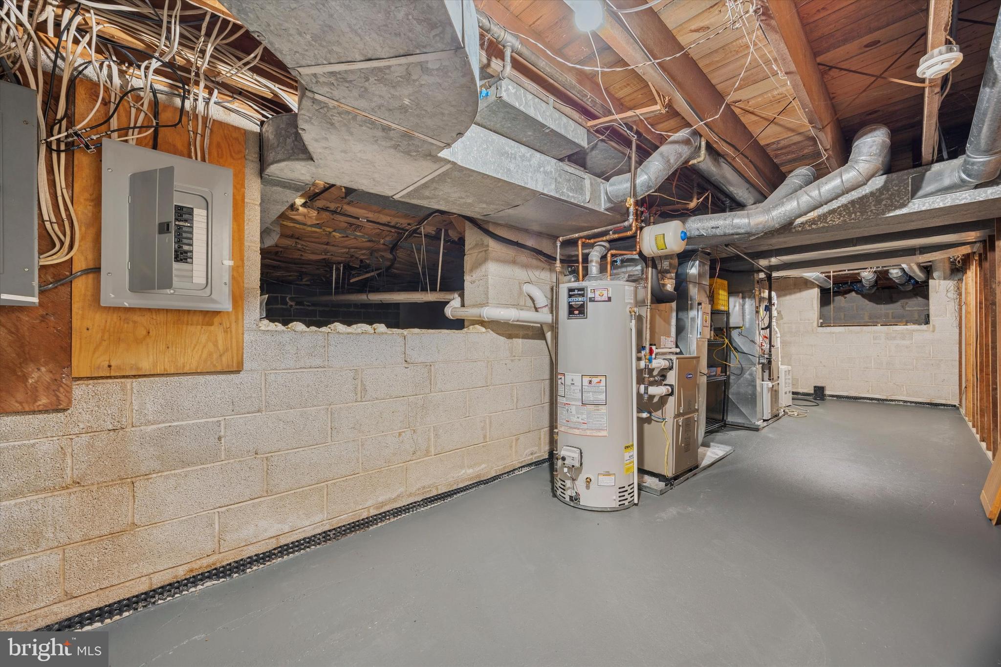 WYNNEWOOD - Residential