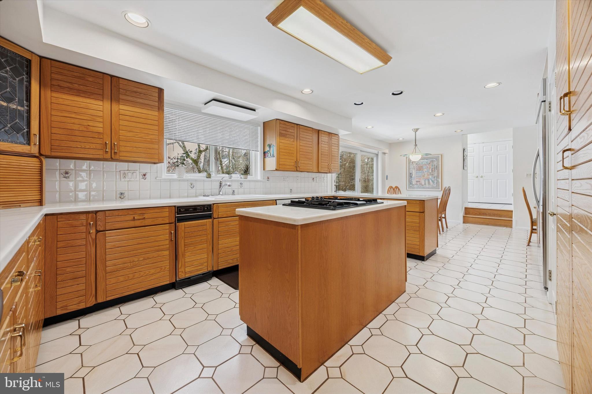 WYNNEWOOD - Residential