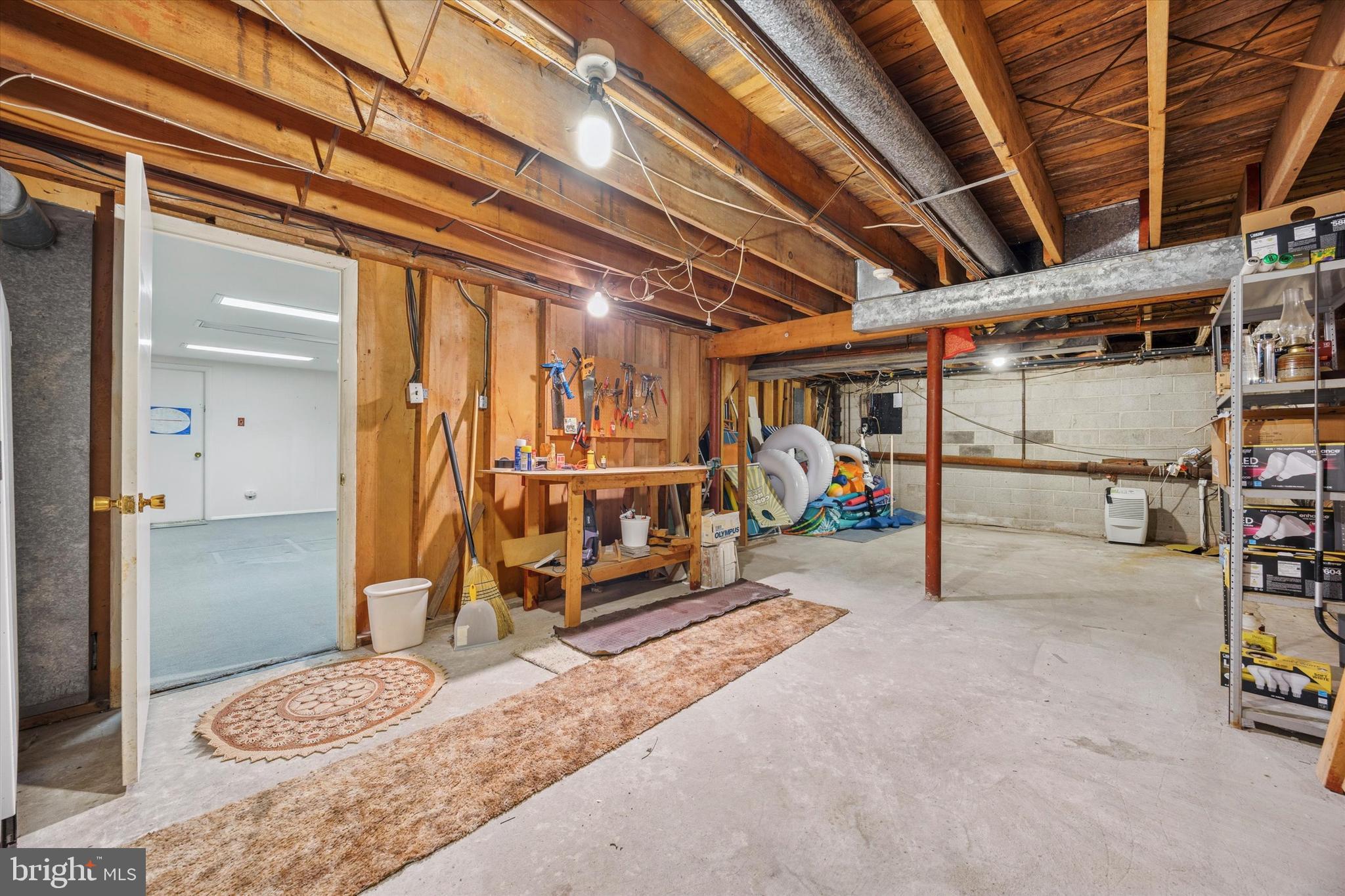 WYNNEWOOD - Residential