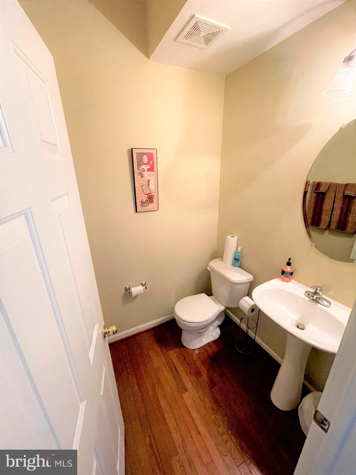 TANTALLON SQUARE - Residential