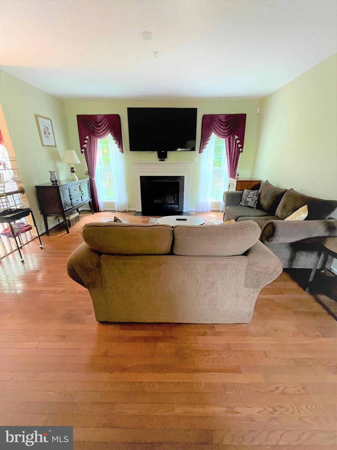 TANTALLON SQUARE - Residential