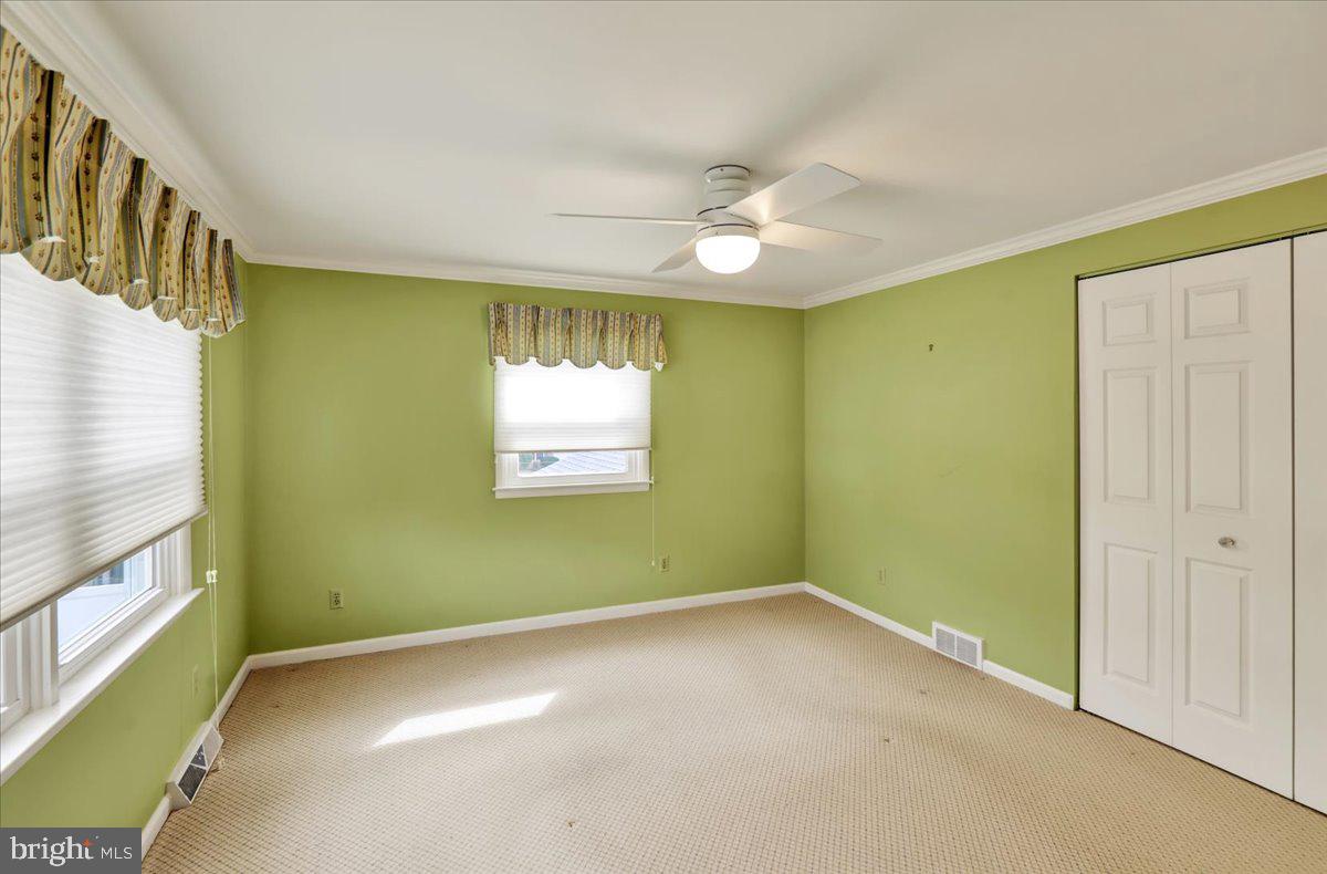 WHITFIELD - Residential