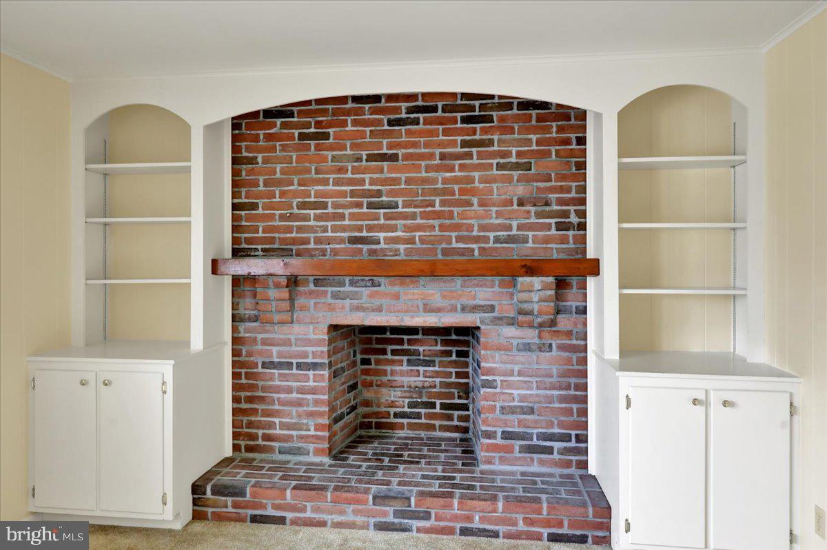 WHITFIELD - Residential