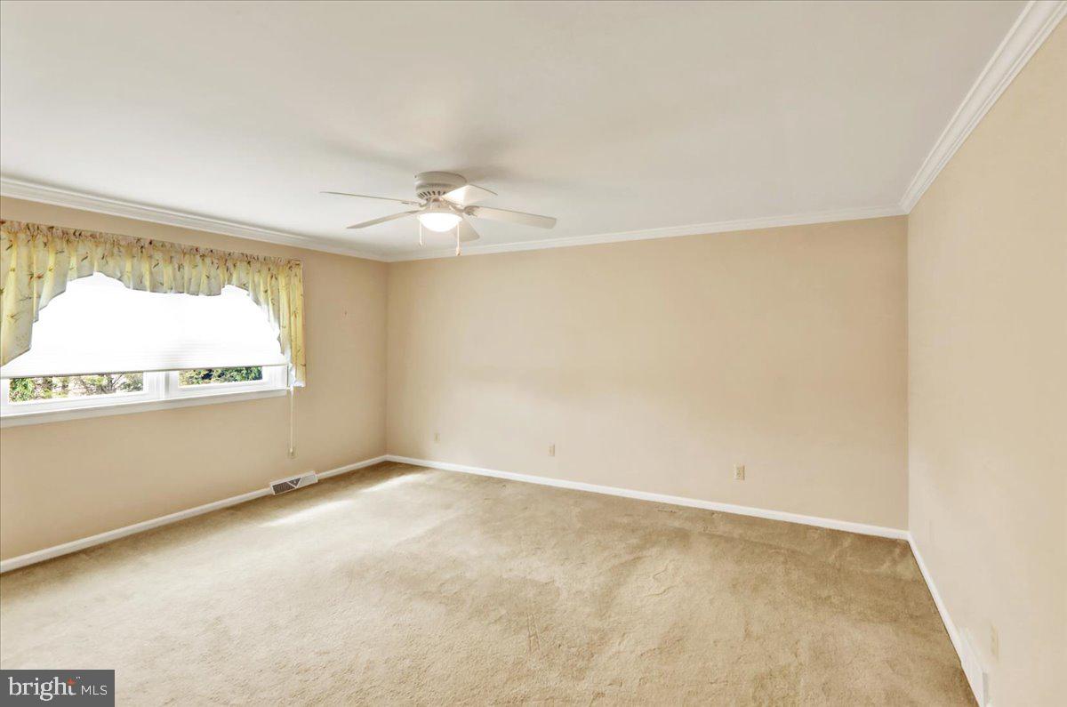 WHITFIELD - Residential