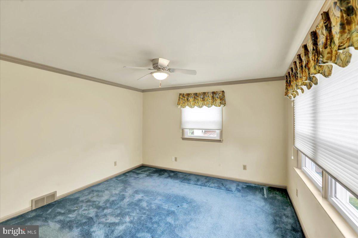 WHITFIELD - Residential