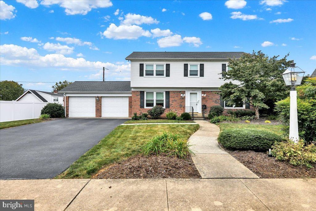 Photo of 1515 Durwood Court, READING, PA 19609 (MLS # PABK2063088)