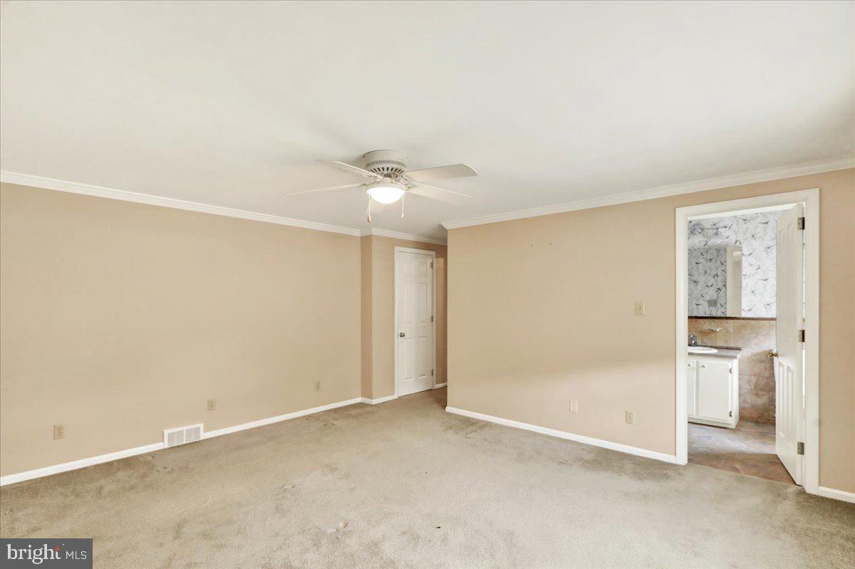 WHITFIELD - Residential