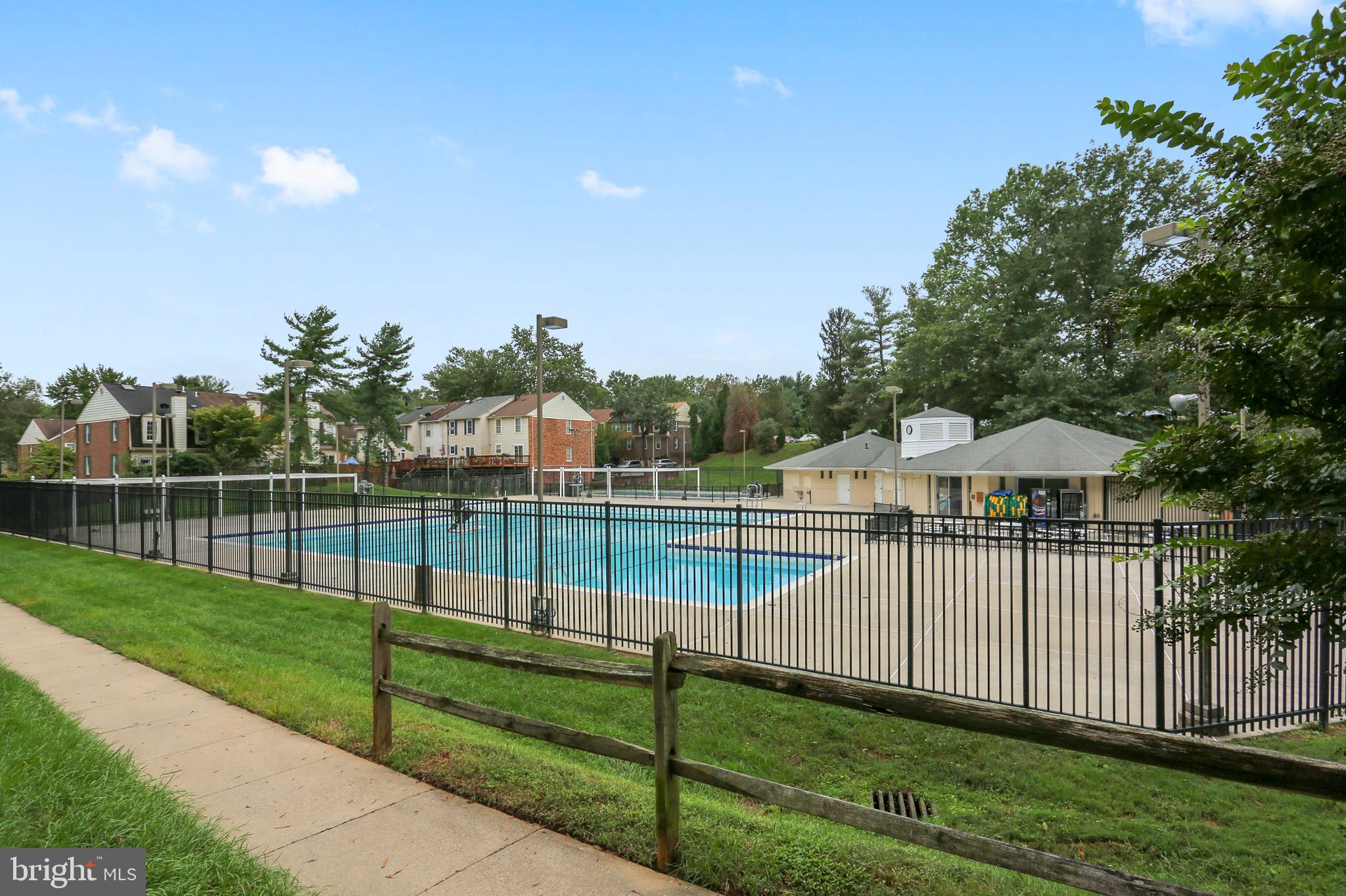 ROCKSHIRE - Residential