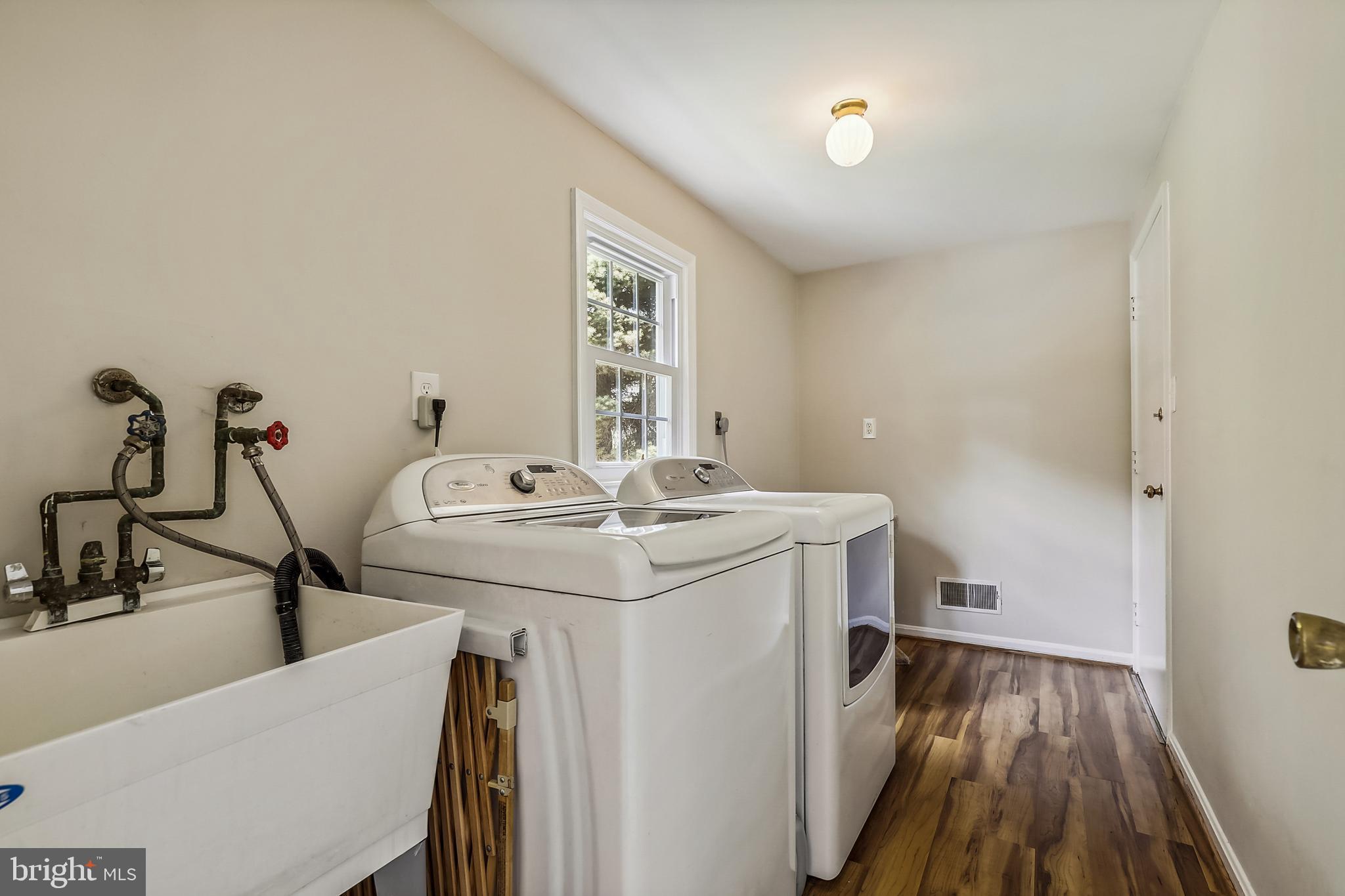 ROCKSHIRE - Residential