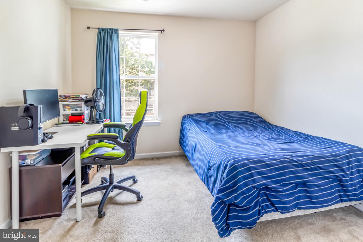 EAST COLUMBIA - Residential