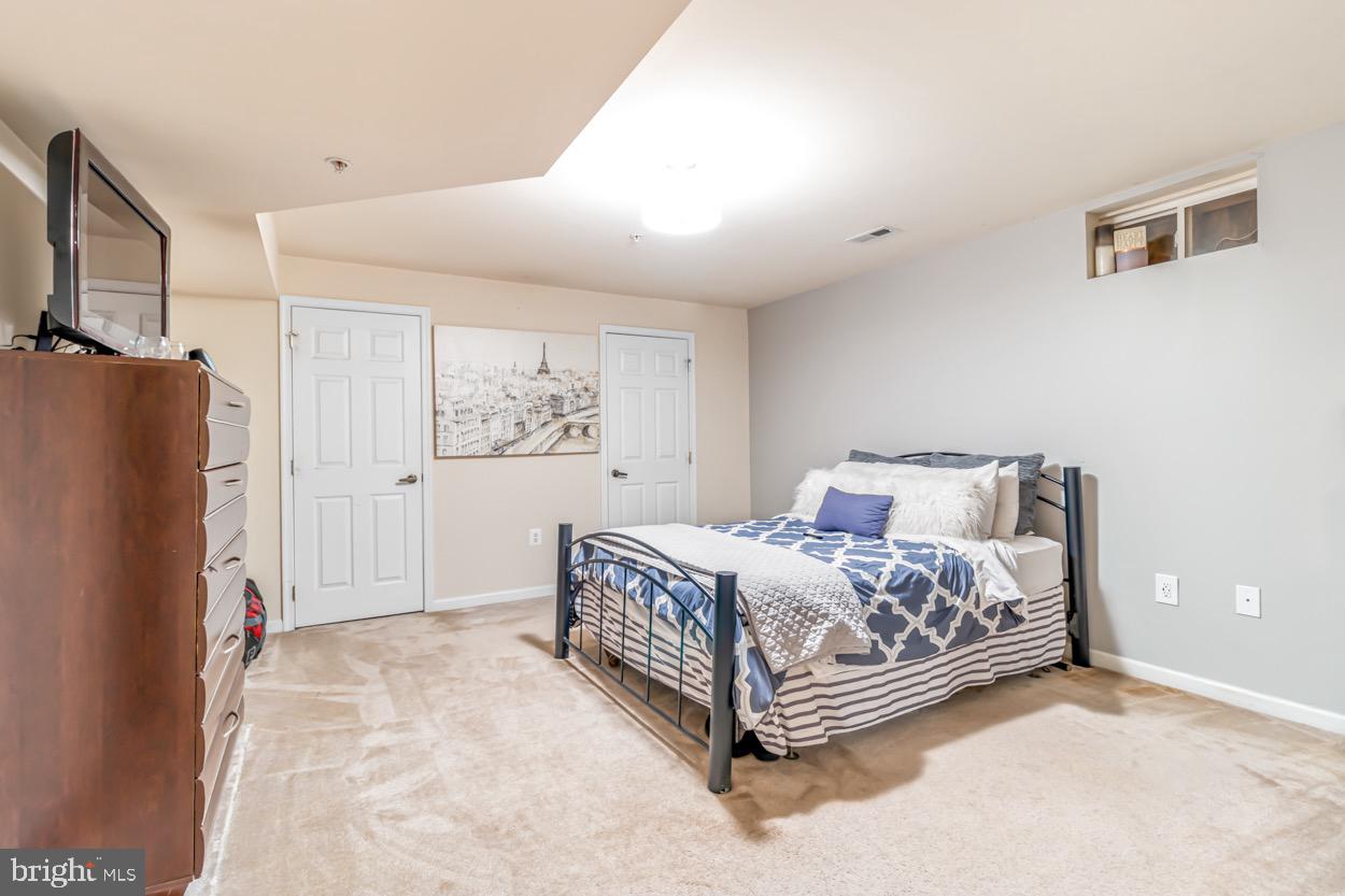 EAST COLUMBIA - Residential